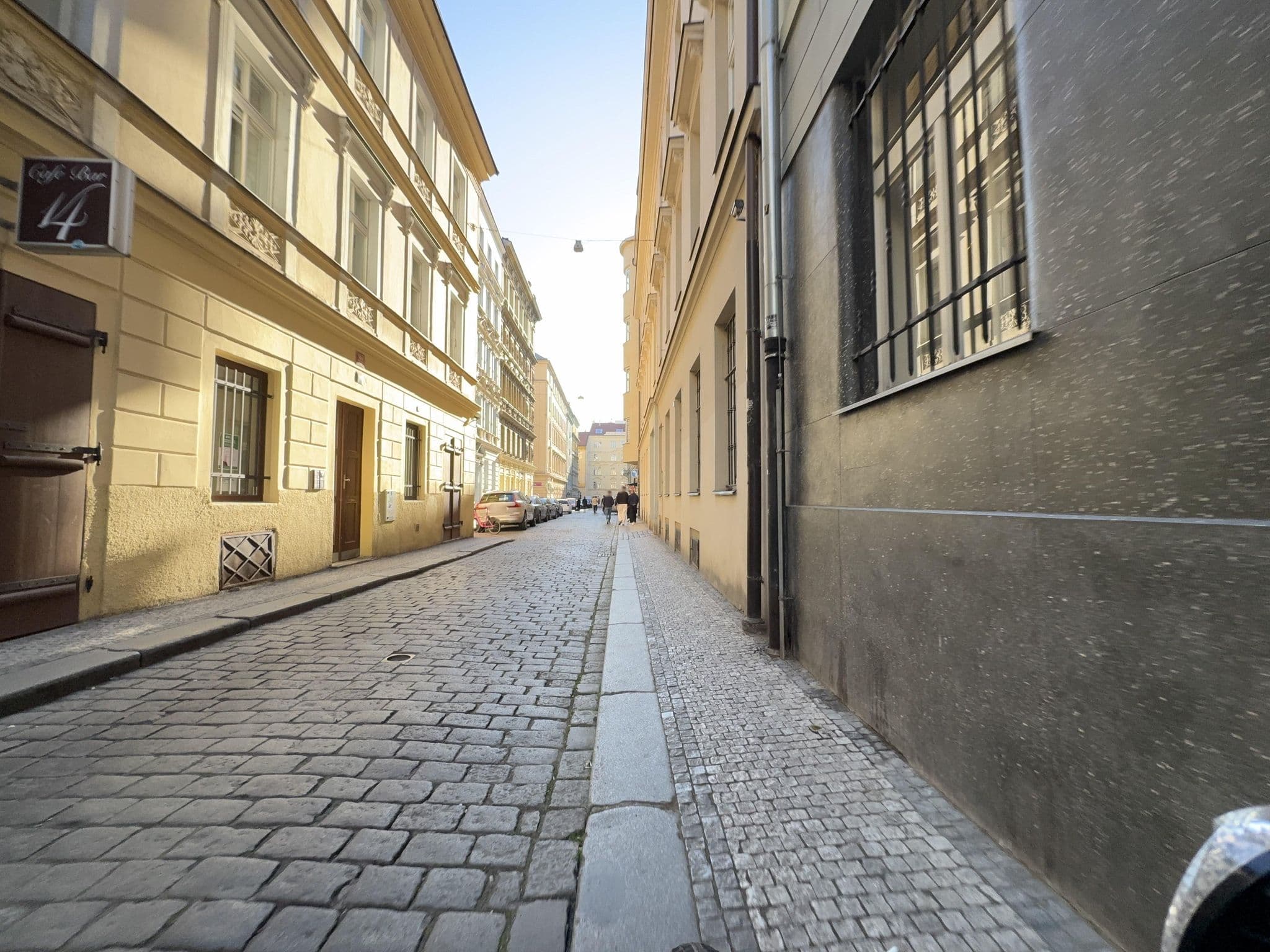 Street view near Ai Quattro Angeli, Nové Město — © ondrejlopatka (CC BY-SA · Mapillary)