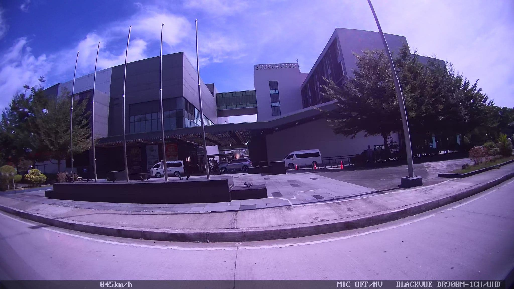 Street view near Midori Clark Hotel & Casino, Santol — © kaart_2 (CC BY-SA · Mapillary)