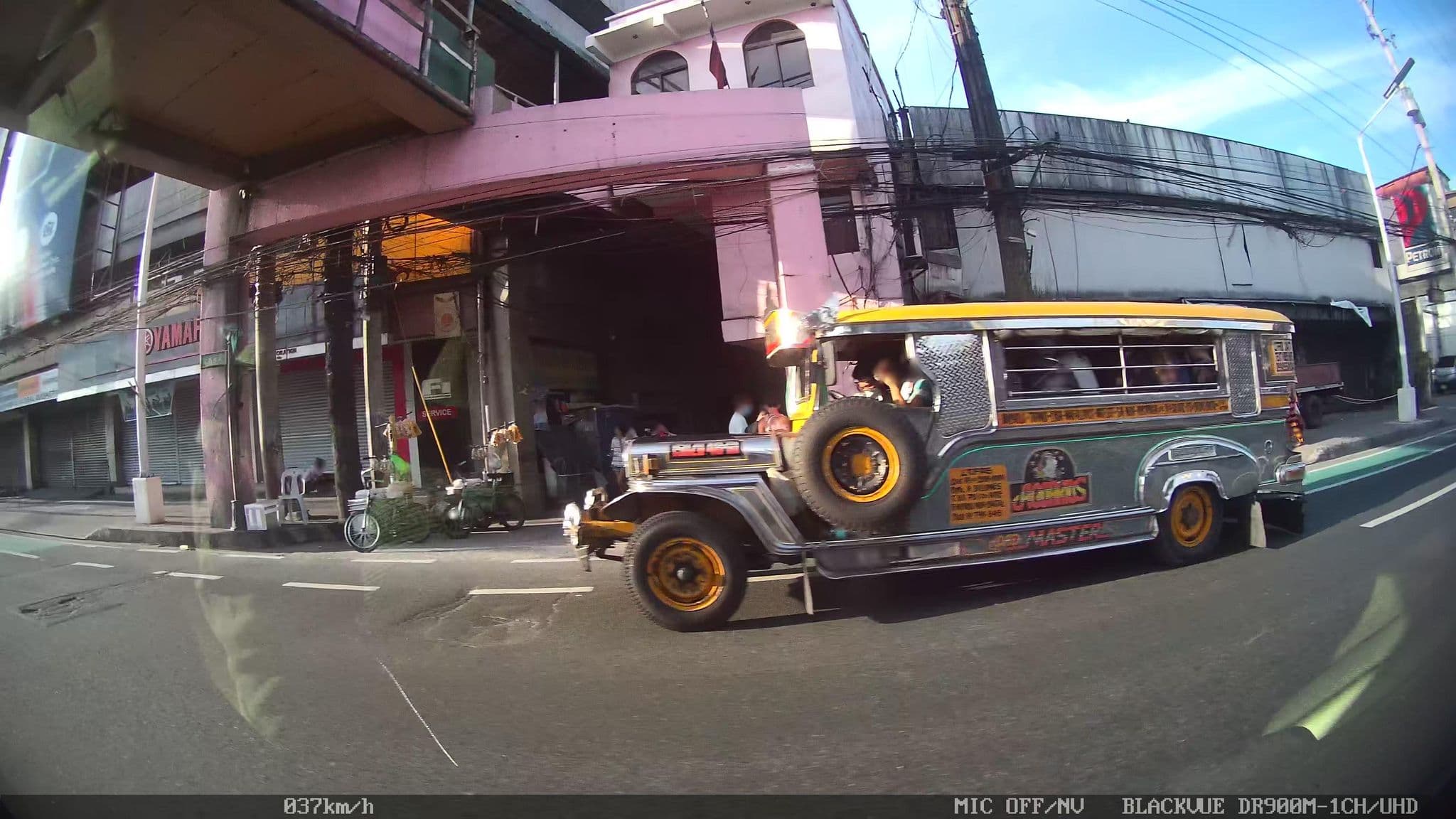 Street view near Hotel Fleuris, Pasay — © kaart_4 (CC BY-SA · Mapillary)