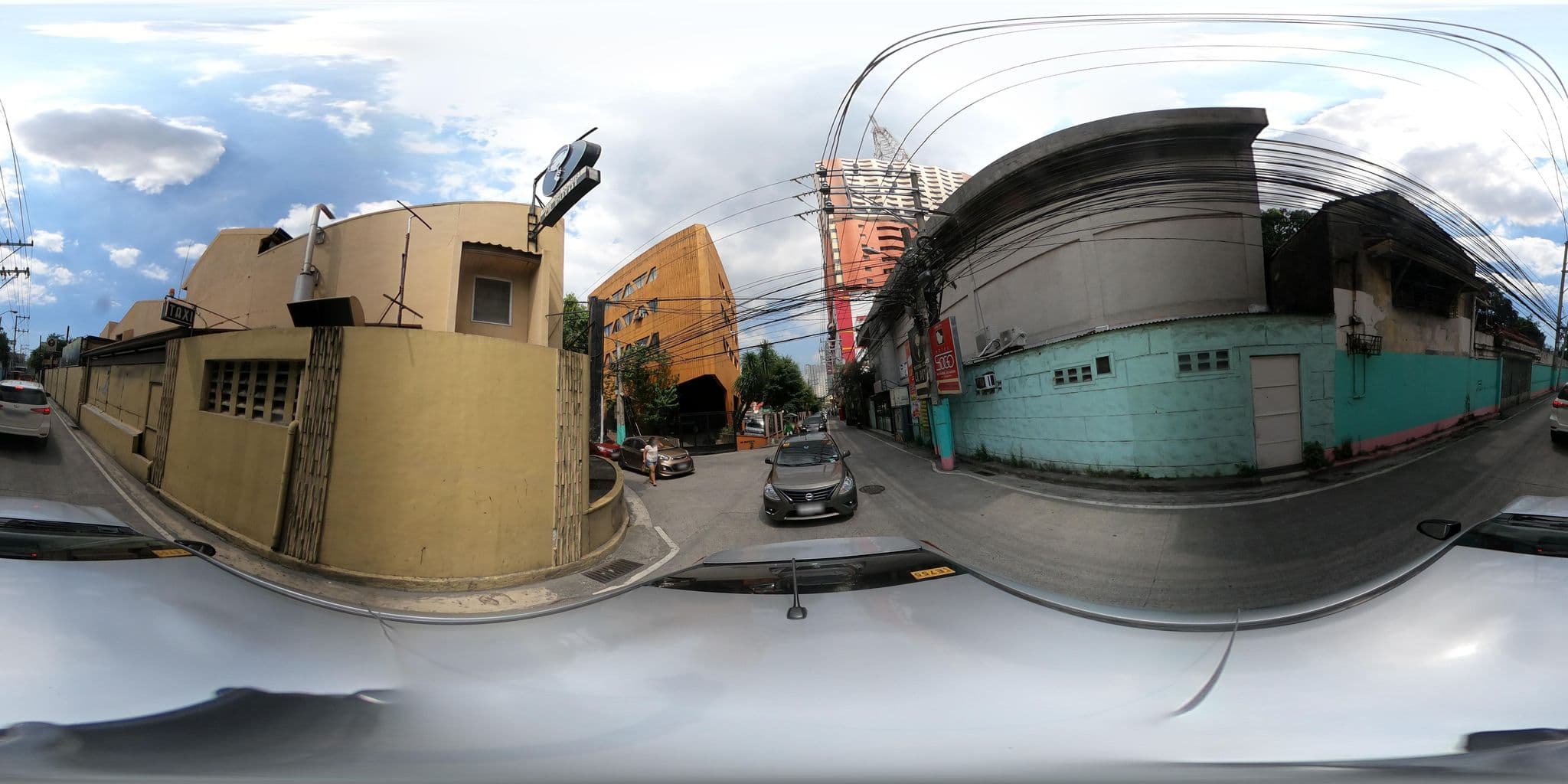 Street view near Victoria Court Gil Puyat, Pasay — © kaart_2 (CC BY-SA · Mapillary)