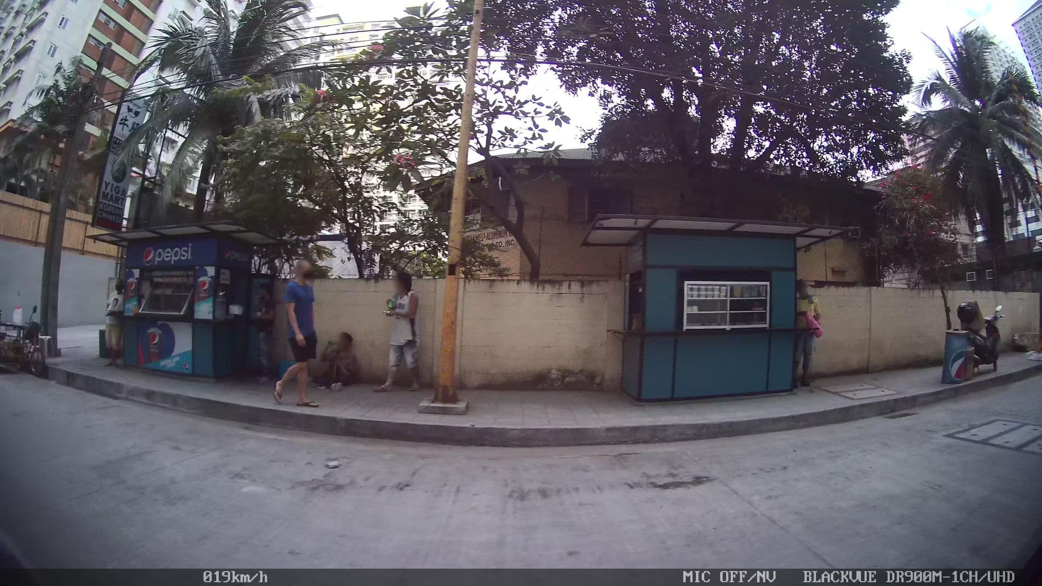 Street view near Avida West Makati, Bel Air — © kaart_4 (CC BY-SA · Mapillary)