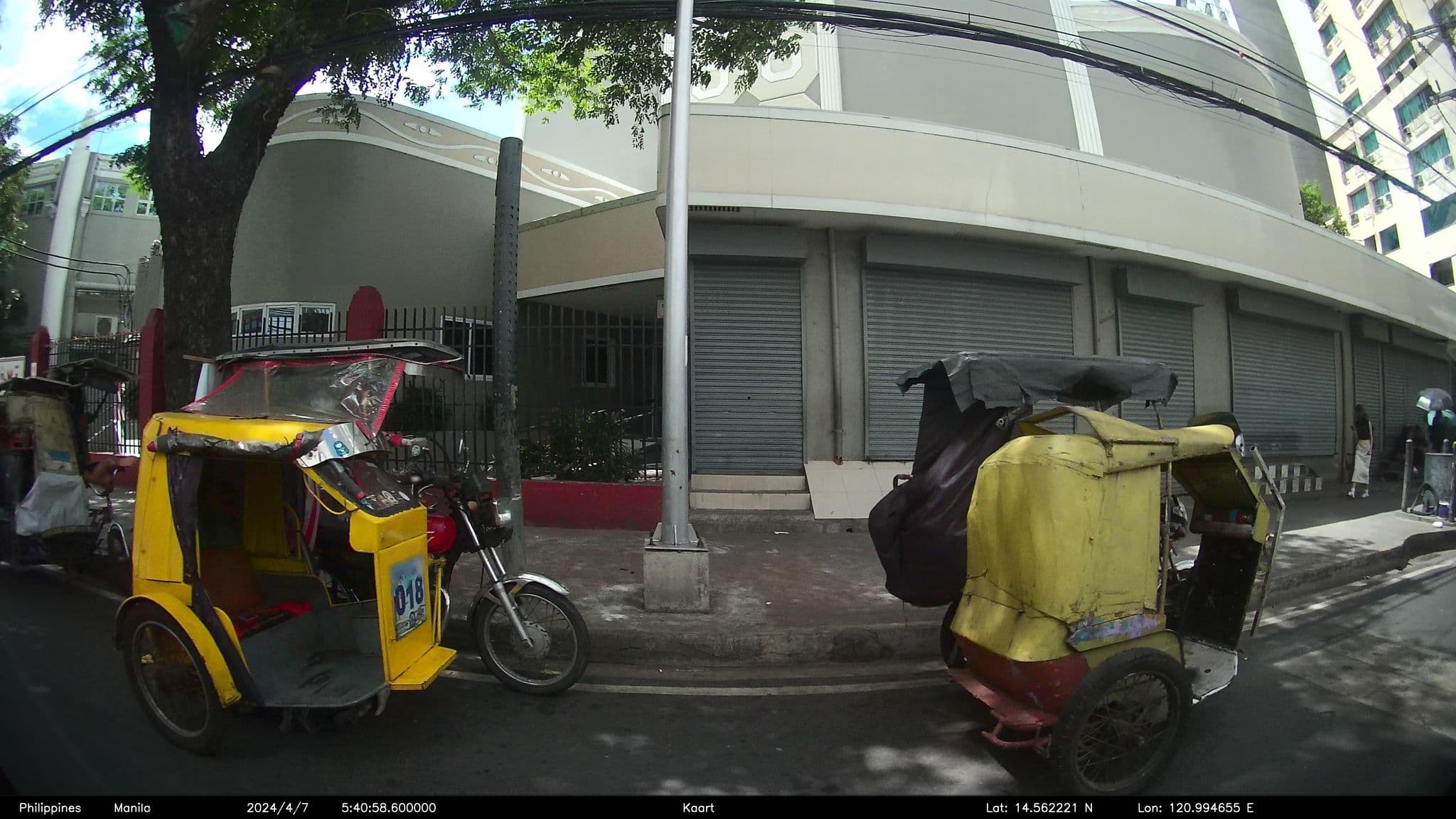Street view near Azelea @ Podium, Pasay — © kaart_4 (CC BY-SA · Mapillary)