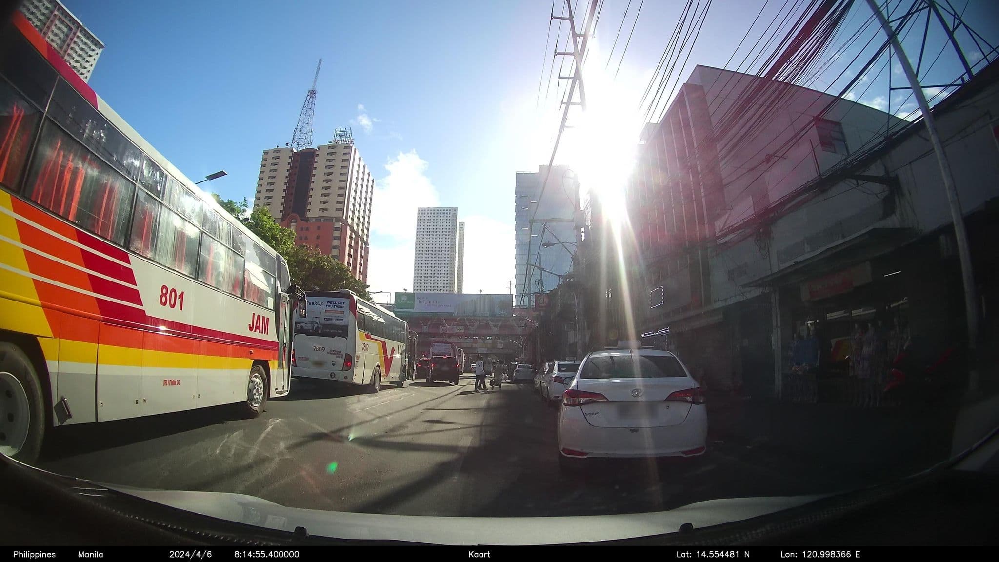 Street view near Hotel Sogo - Buendia, Pasay — © kaart_4 (CC BY-SA · Mapillary)