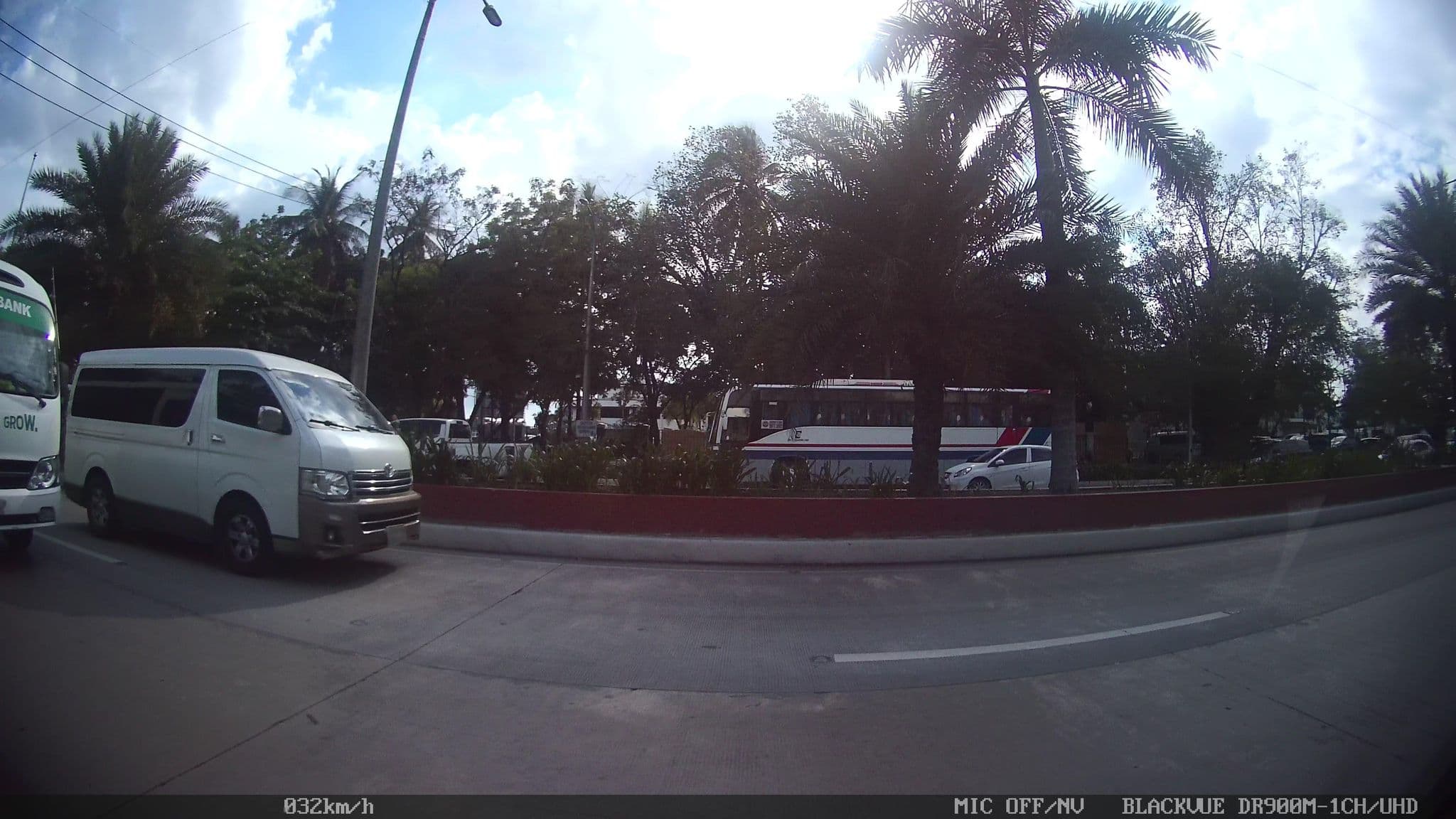 Street view near Manila Bay Hostel, Paco — © kaart_4 (CC BY-SA · Mapillary)
