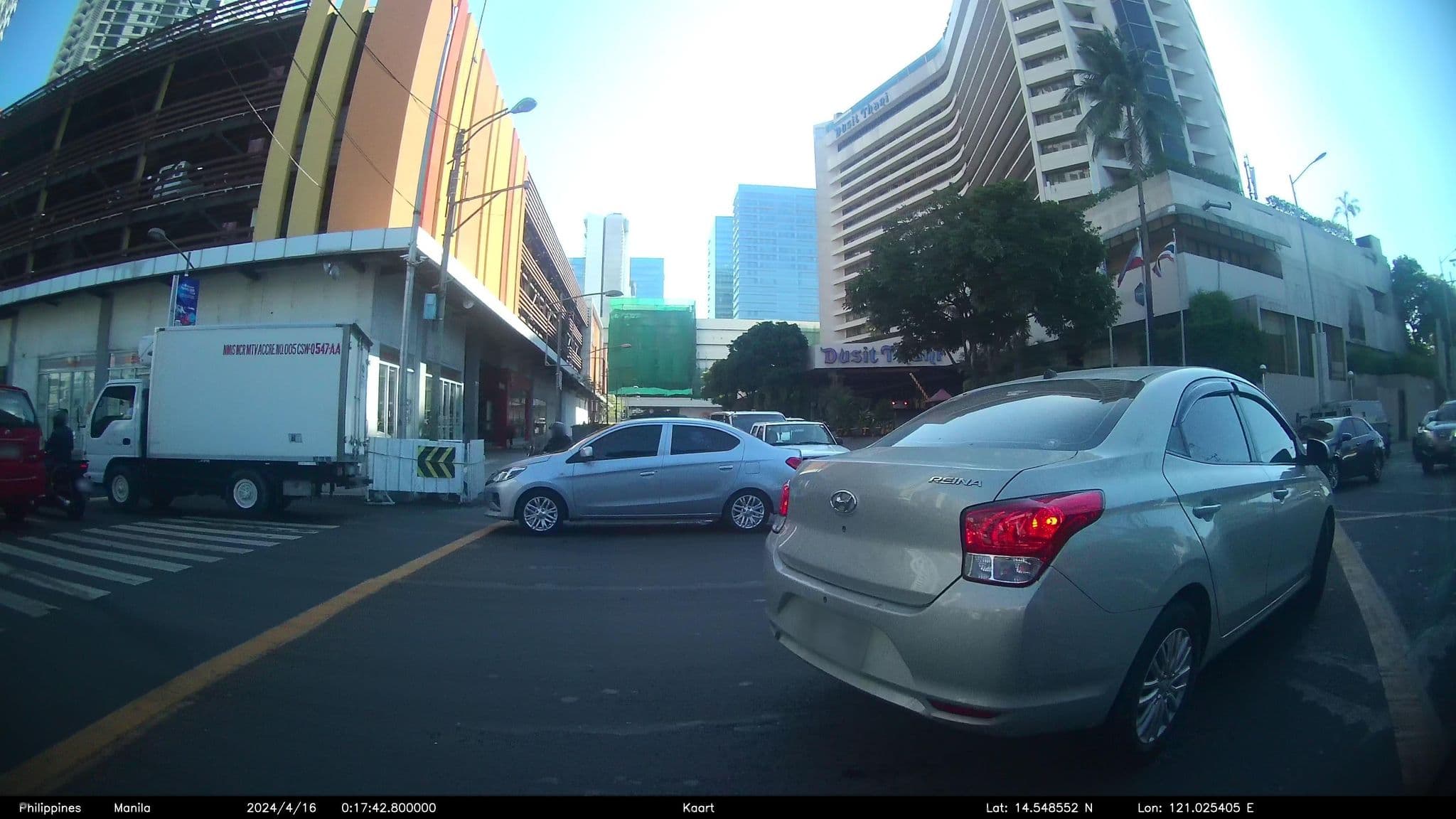 Street view near Room 1403, Makati City — © kaart_4 (CC BY-SA · Mapillary)