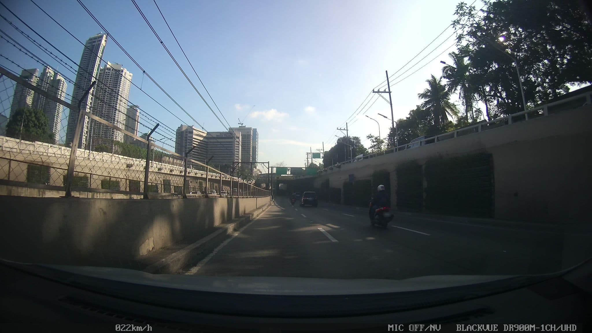 Street view near Room 533, Makati City — © kaart_4 (CC BY-SA · Mapillary)