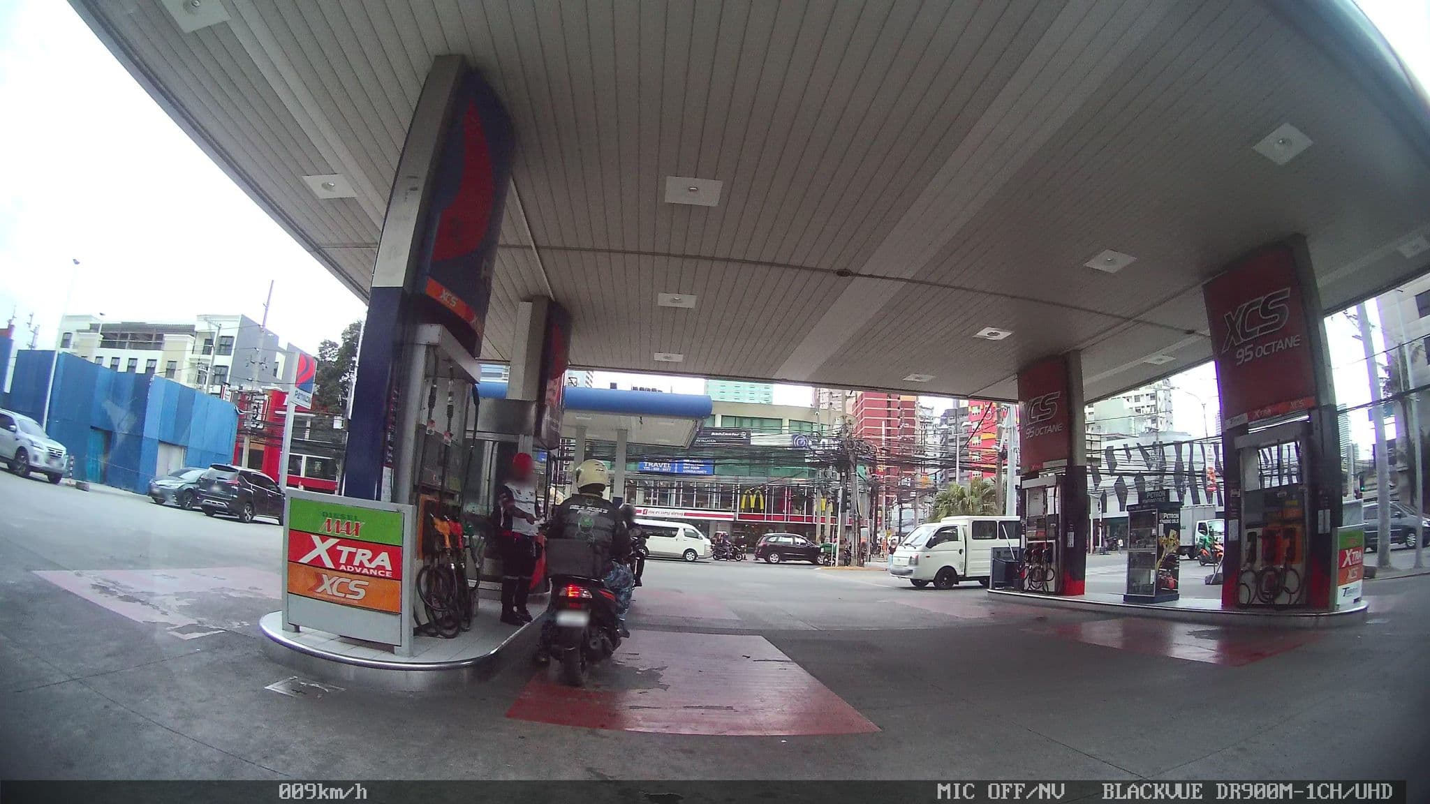Street view near Garden Plaza Hotel, Bel Air — © kaart_4 (CC BY-SA · Mapillary)