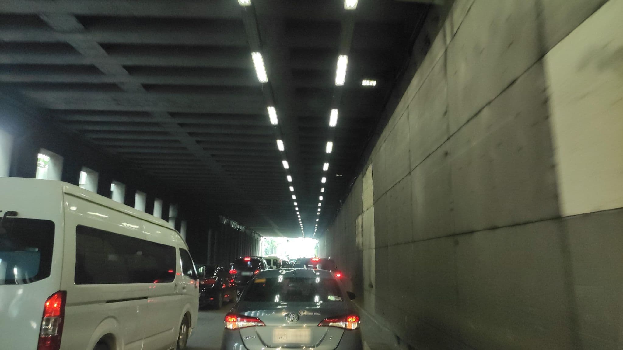 Street view near Room 822, Makati City — © dany917 (CC BY-SA · Mapillary)