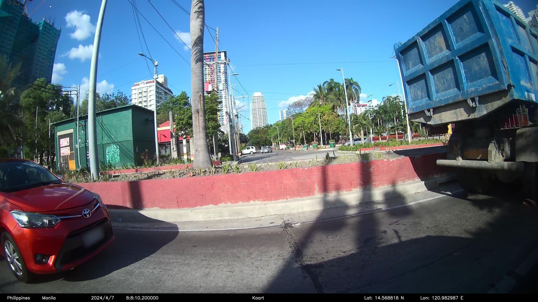 Street view near Lobby Manila Hotel, Paco — © kaart_4 (CC BY-SA · Mapillary)