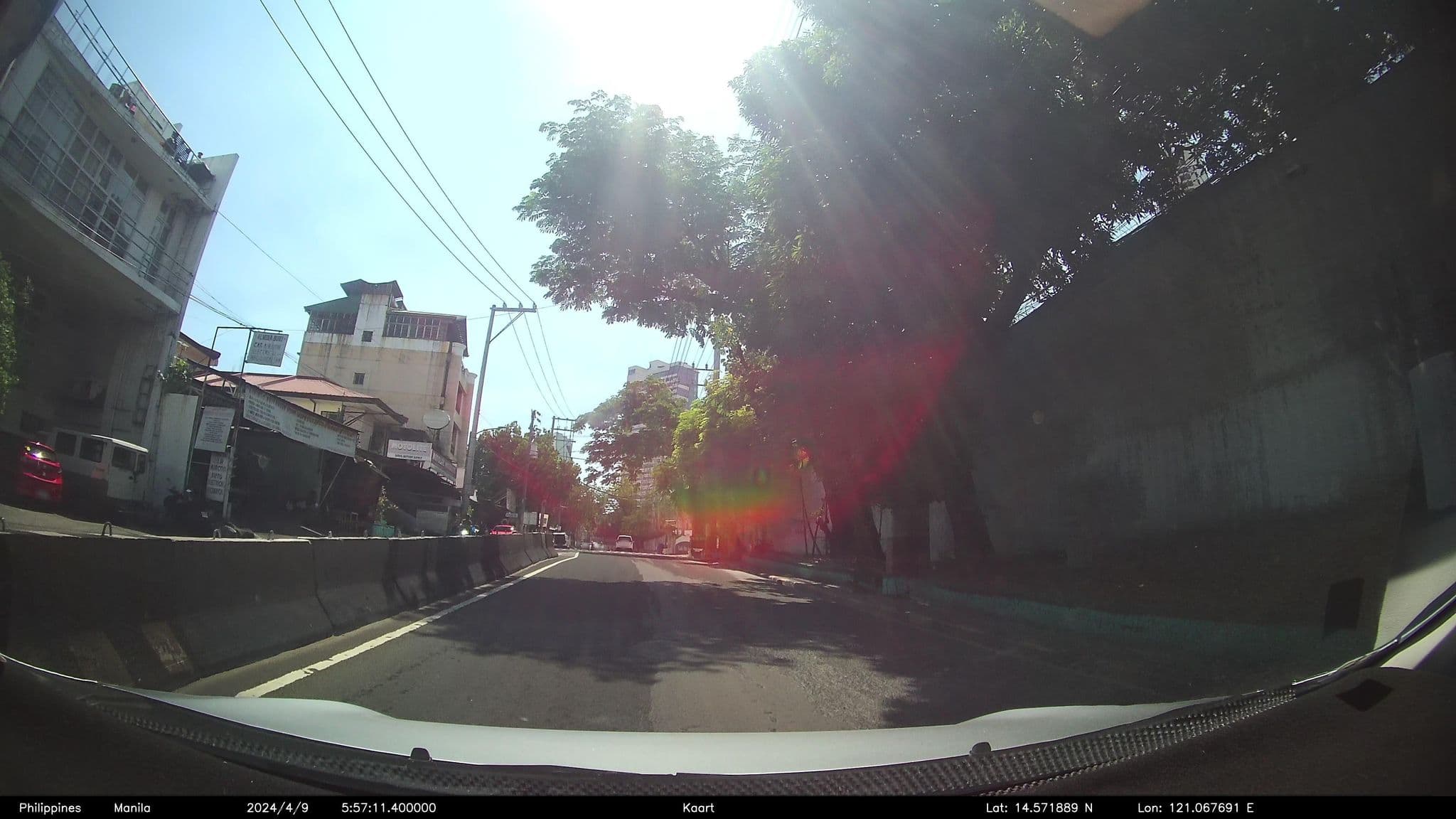 Street view near Moulin Rouge Suite Victoria Court, Pasig City — © kaart_4 (CC BY-SA · Mapillary)
