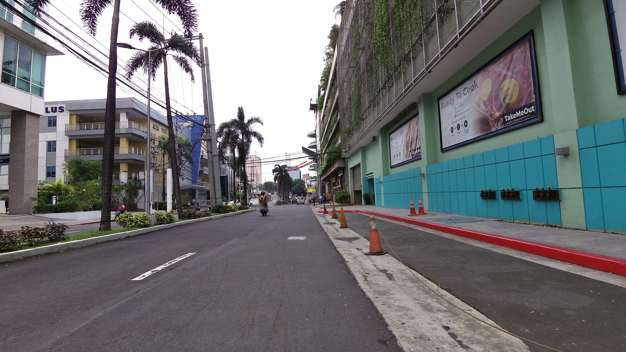 Street view near Novotel Poolside, Mariana — © GOwin (CC BY-SA · Mapillary)