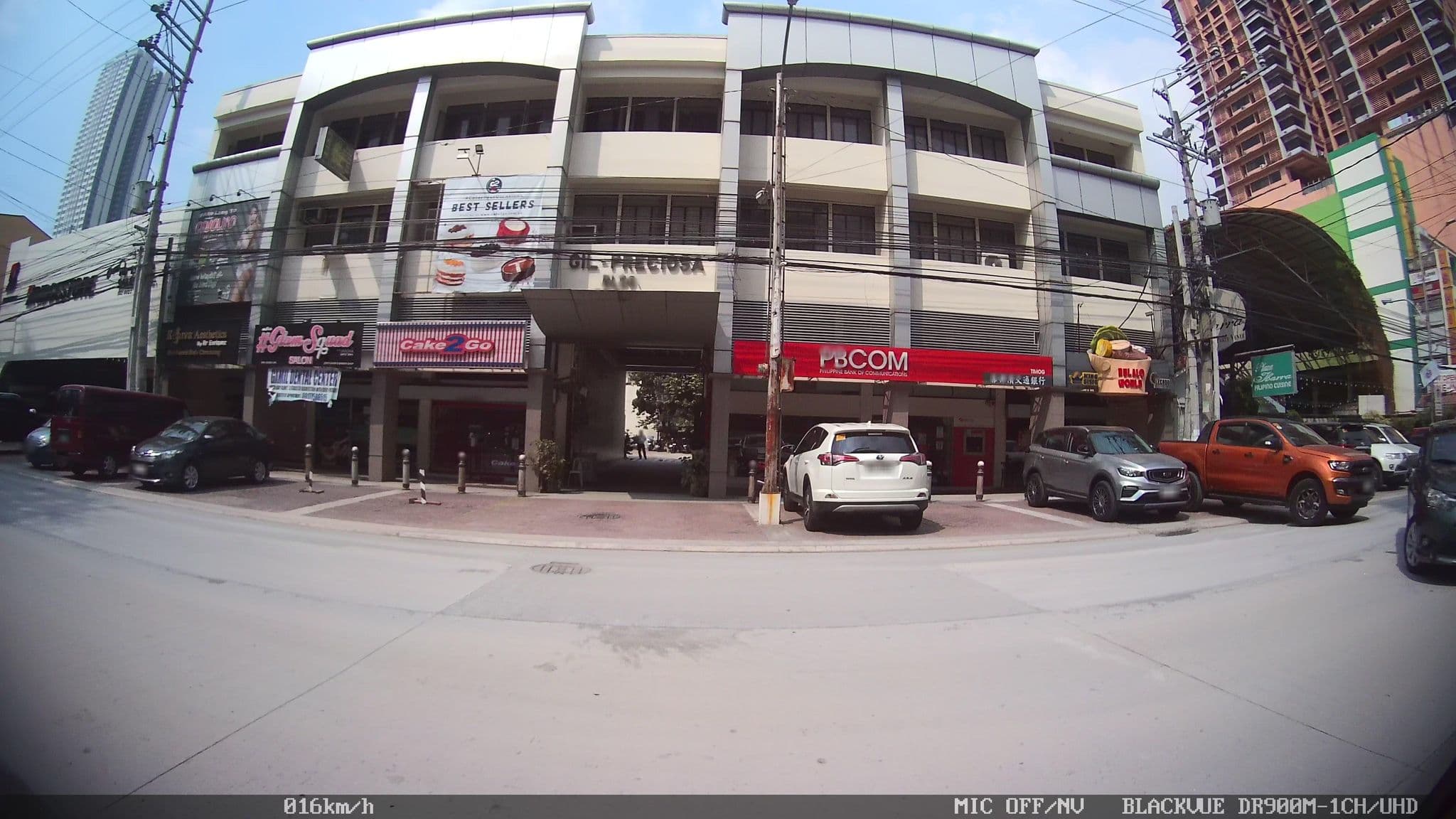 Street view near Escondido Beach Resort, Mariana — © kaart_4 (CC BY-SA · Mapillary)