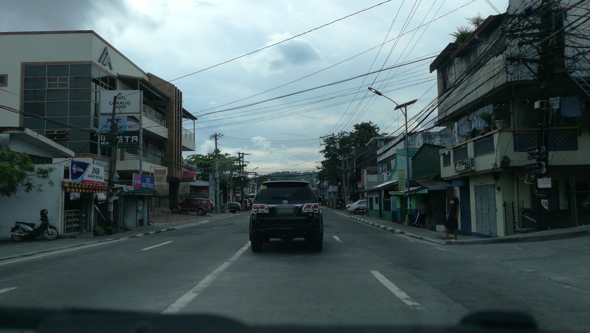 Street view near St. Ellis, Legaspi — © badiiiiiit (CC BY-SA · Mapillary)