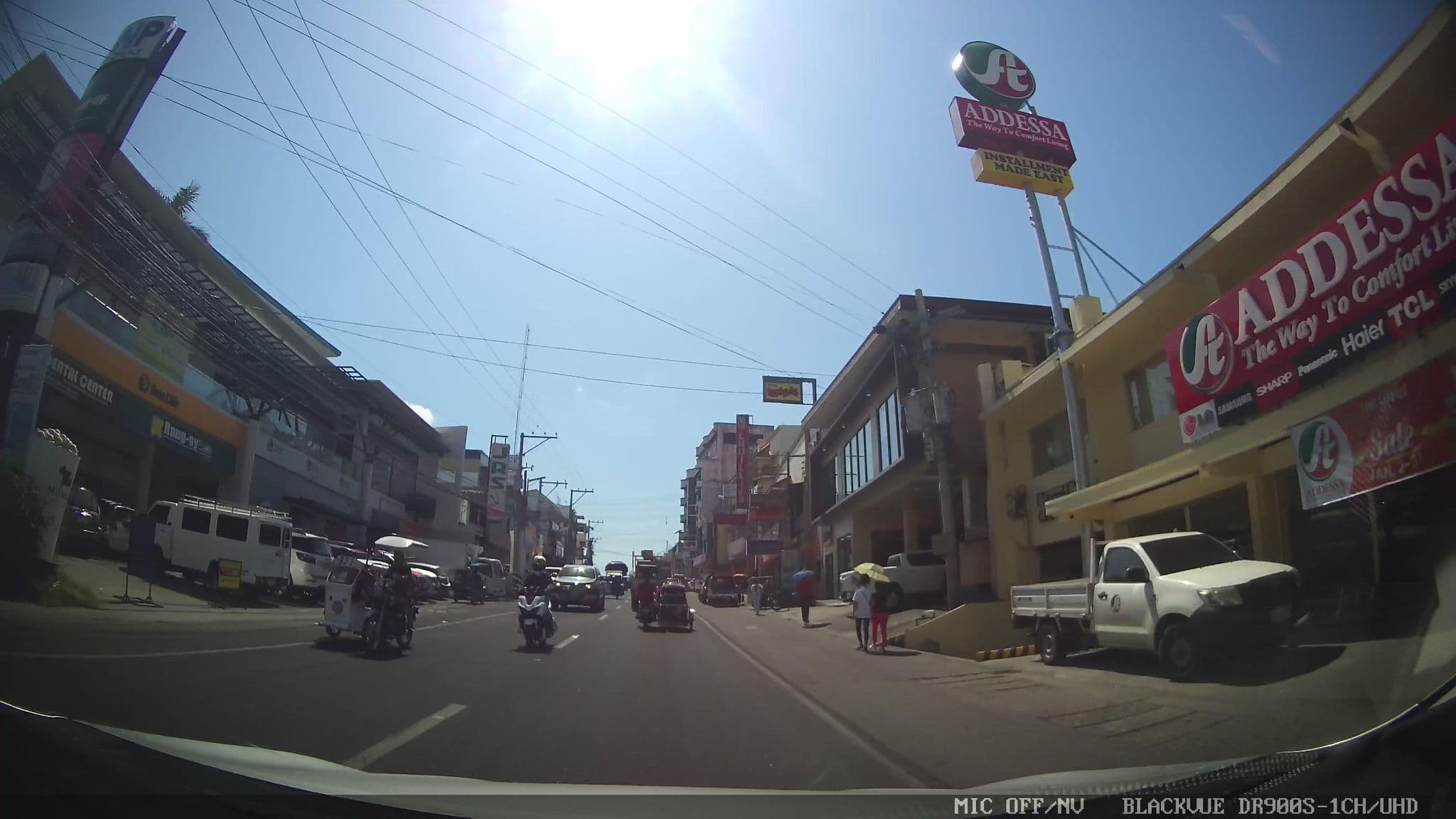 Street view near Y Foods and Inn, Paringao — © Kaart---FRONT (CC BY-SA · Mapillary)