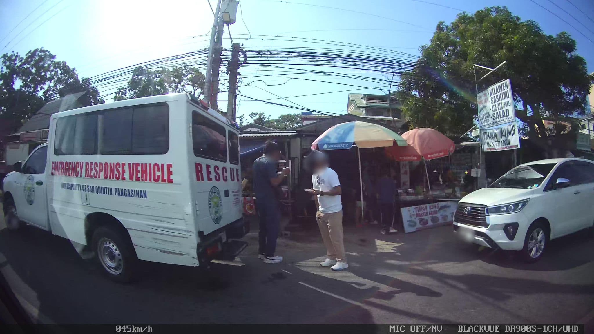 Street view near Ocean Breeze Resort Hotel, Paringao — © Kaart---RIGHT (CC BY-SA · Mapillary)