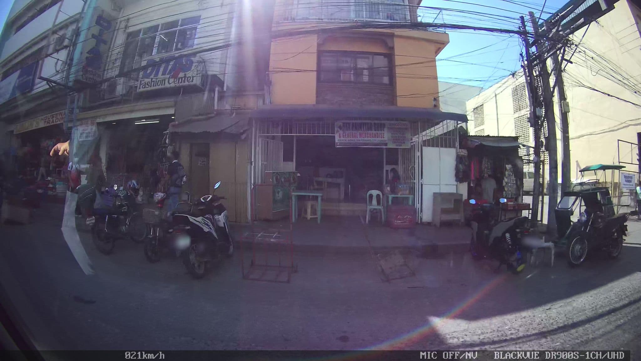 Street view near Citigate Hotel, Paringao — © Kaart---RIGHT (CC BY-SA · Mapillary)