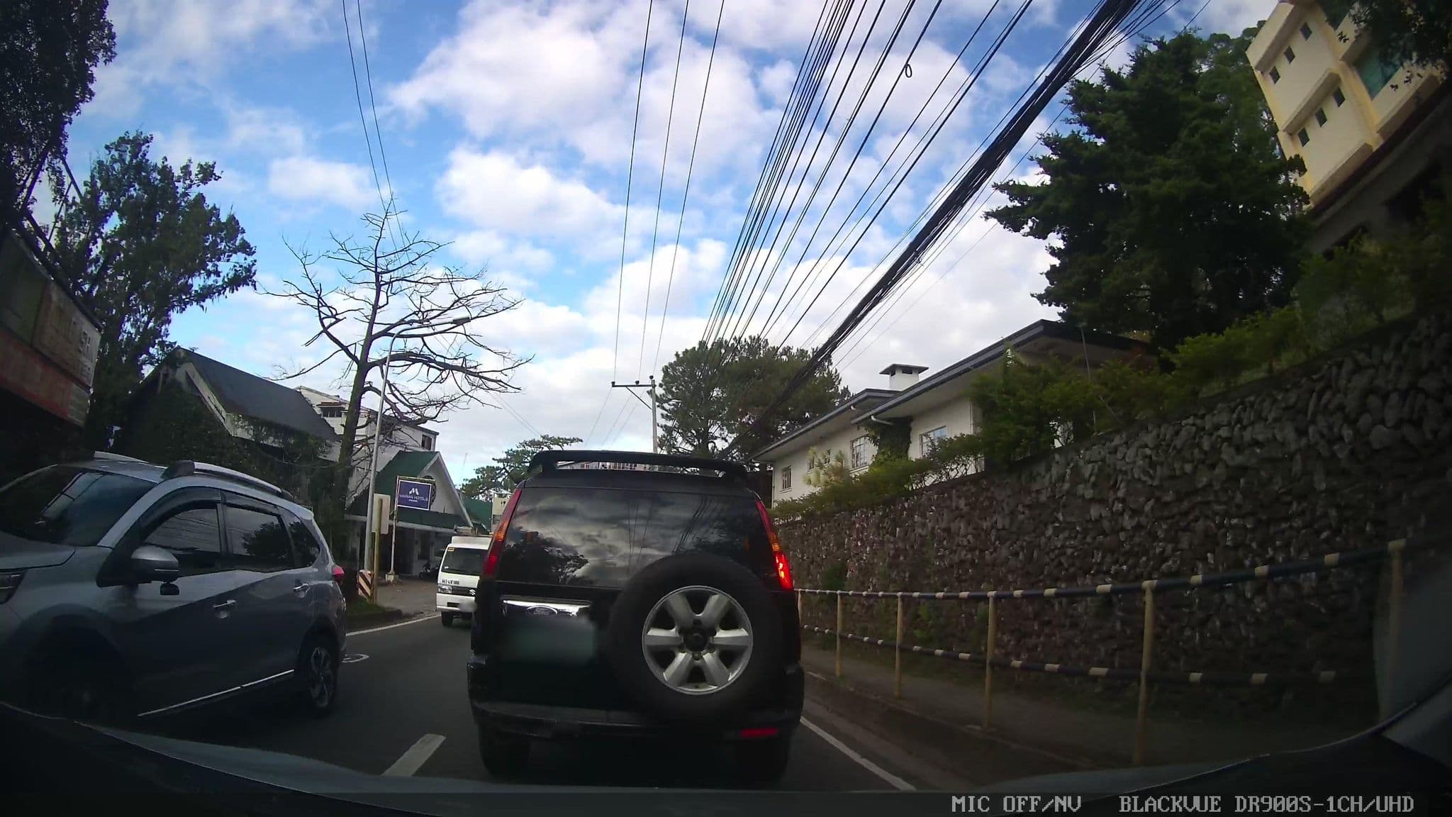 Street view near Woods Place Hotel, Baguio — © Kaart---FRONT (CC BY-SA · Mapillary)