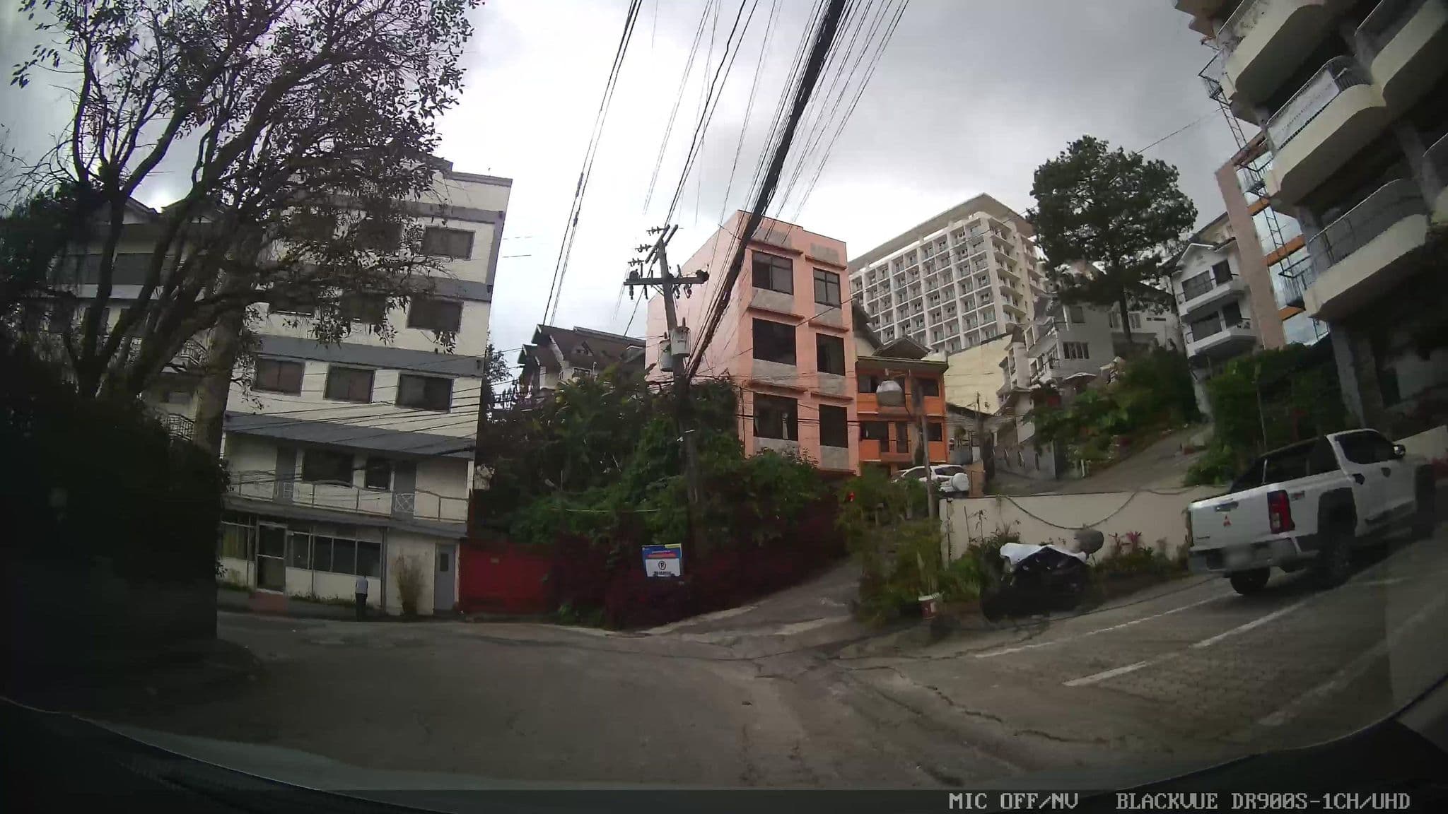 Street view near Vybe Traveller's Pad, Baguio — © Kaart---FRONT (CC BY-SA · Mapillary)