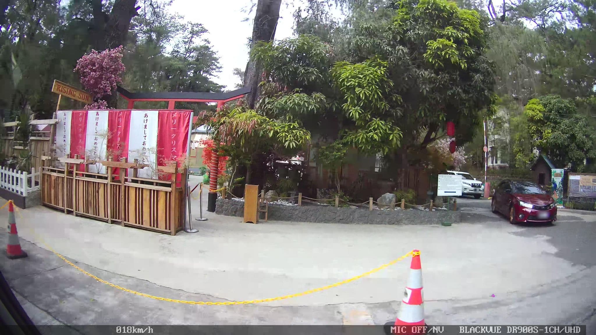 Street view near Cottage 104, Baguio — © Kaart---RIGHT (CC BY-SA · Mapillary)