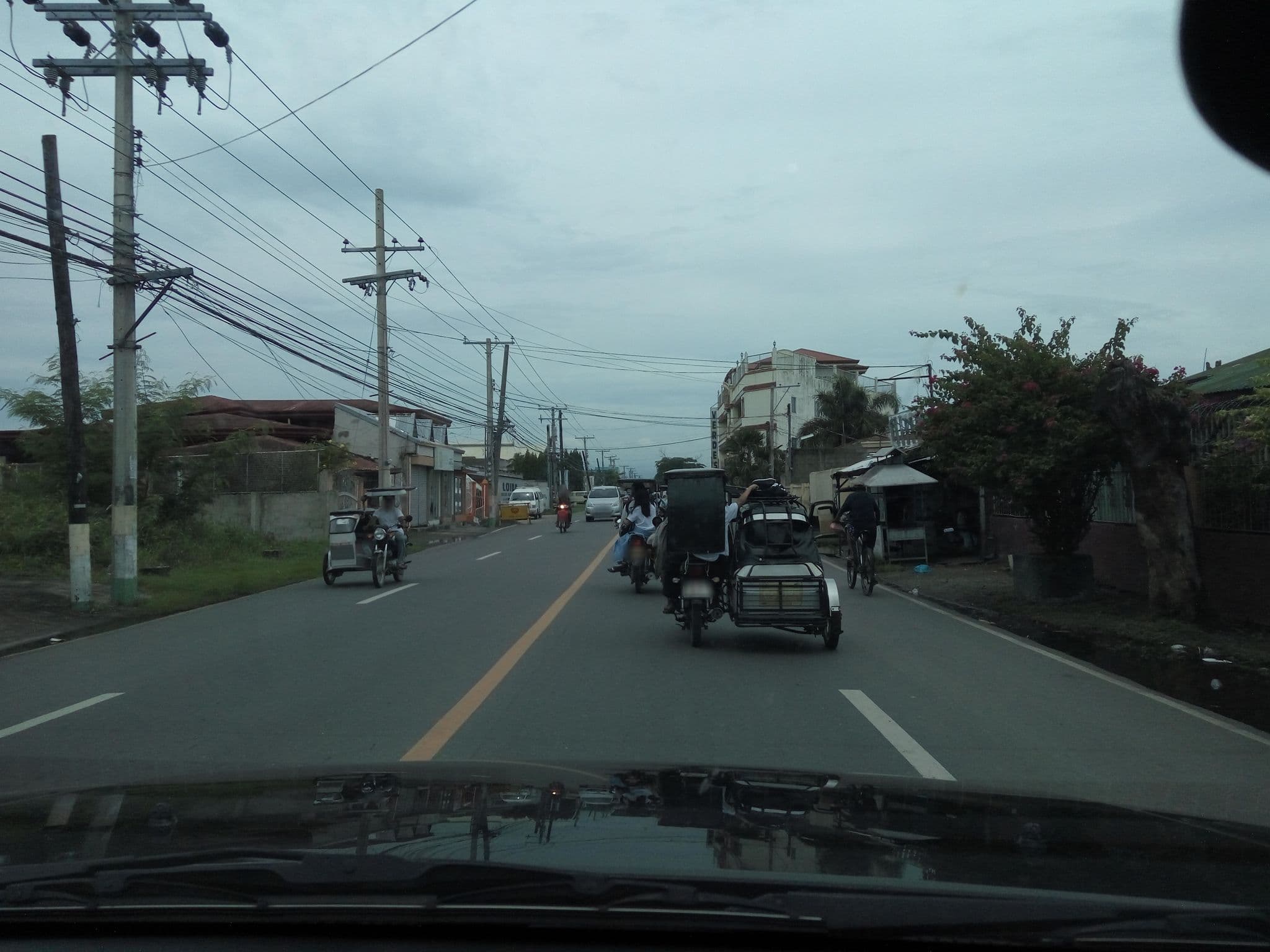 Street view near Kriztine's Villa Haus, Cabanatuan City — © asdfasdf0986 (CC BY-SA · Mapillary)