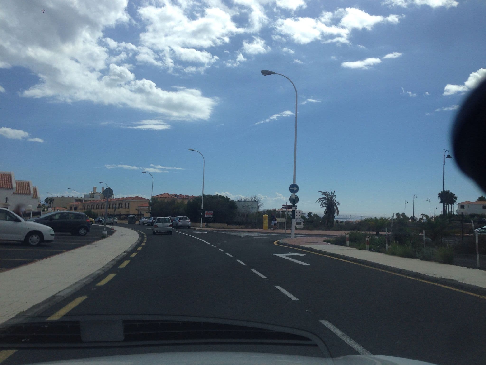 Street view near The Palms, Las Rosas — © jaakl (CC BY-SA · Mapillary)