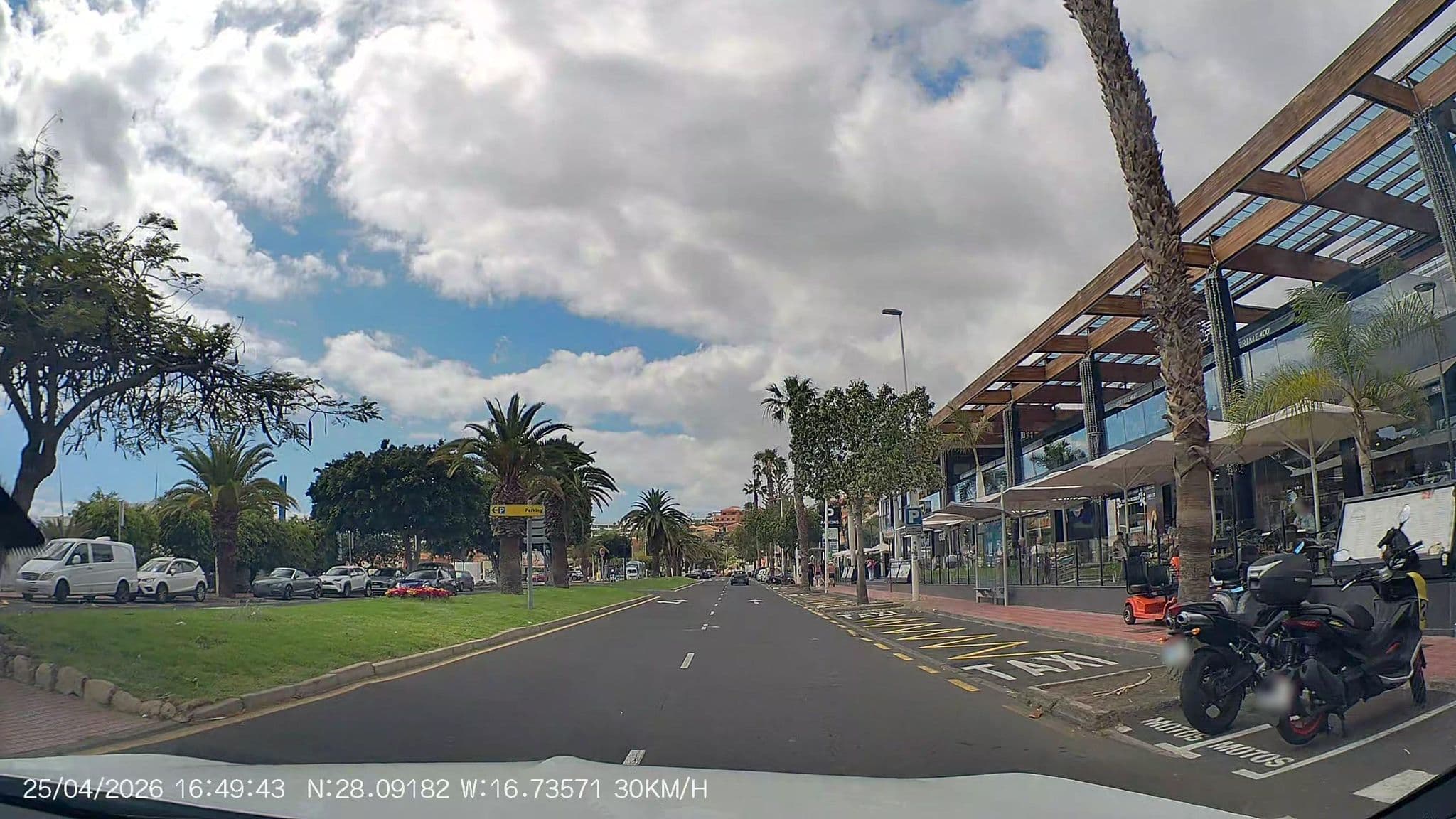 Street view near Aqa Jacaranda, Playa de las Américas — © AR88 (CC BY-SA · Mapillary)