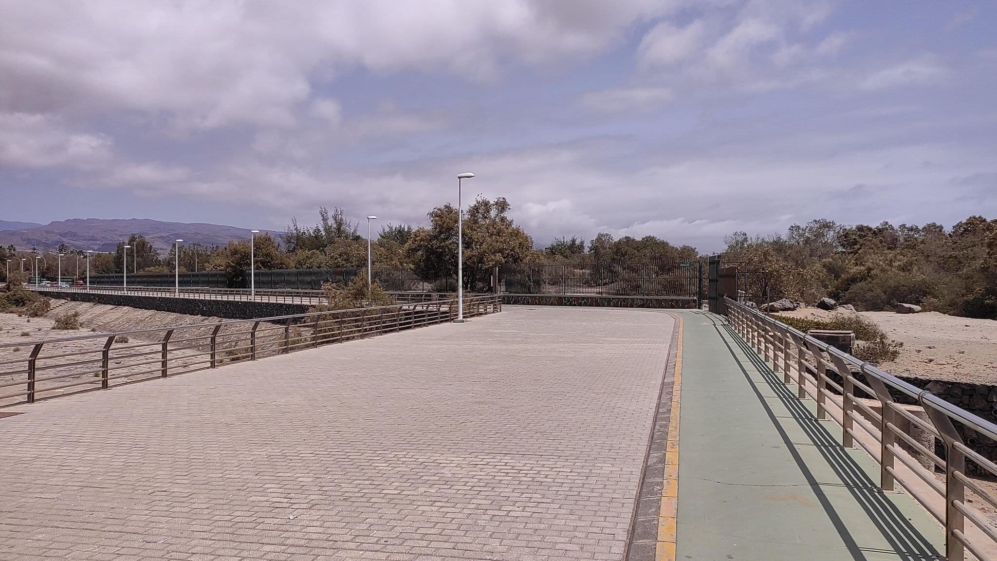 Street view near Ataitana Pueblo, Maspalomas — © qungo (CC BY-SA · Mapillary)