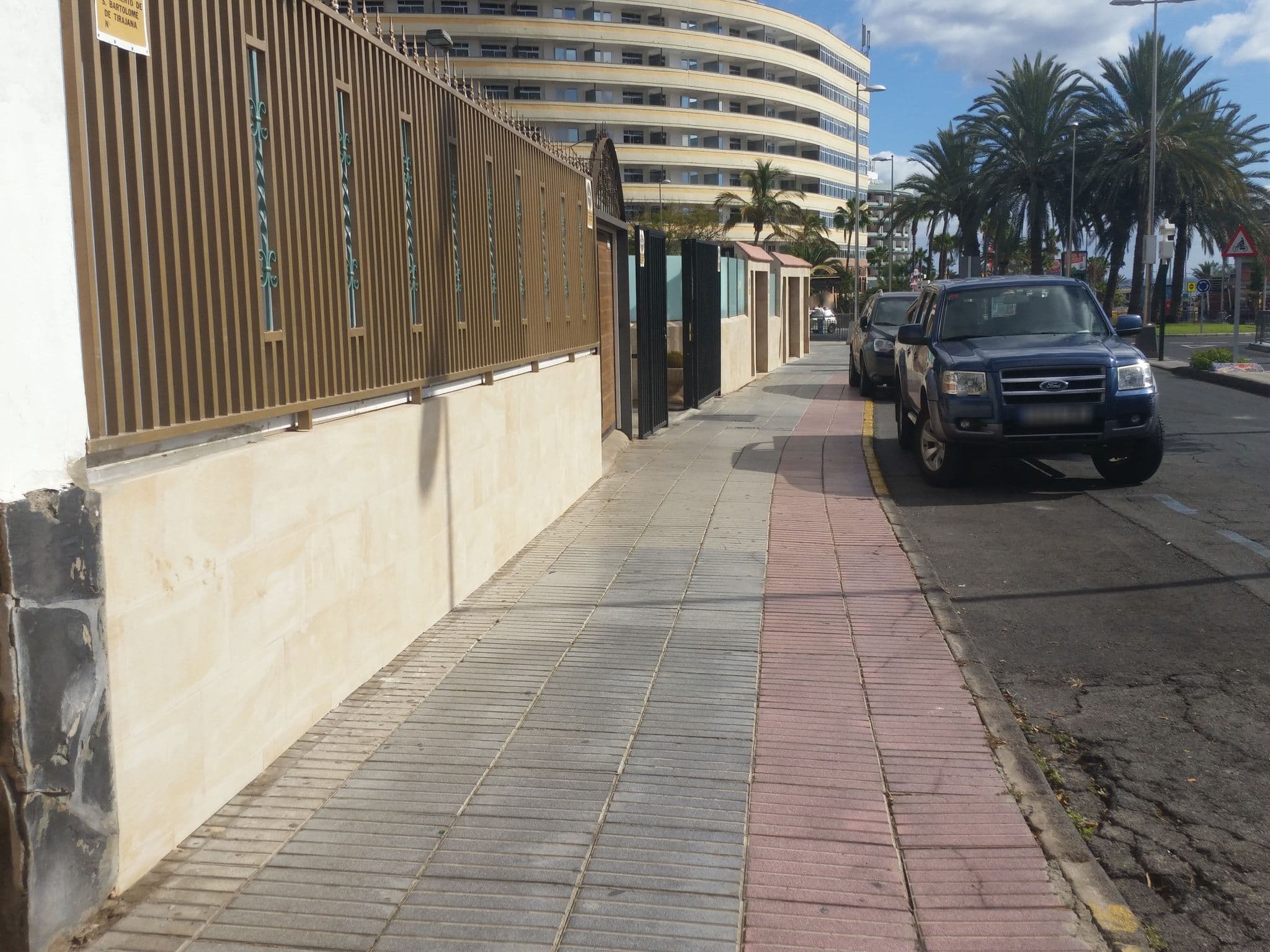 Street view near TAM Resorts, Playa del Ingles — © matth81 (CC BY-SA · Mapillary)