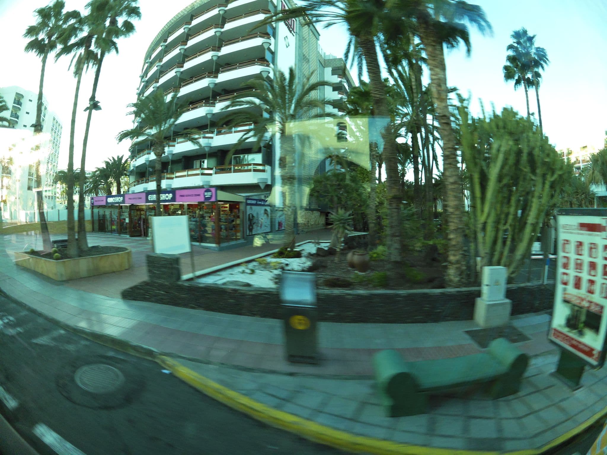 Street view near Calma, Playa del Ingles — © zors1843 (CC BY-SA · Mapillary)