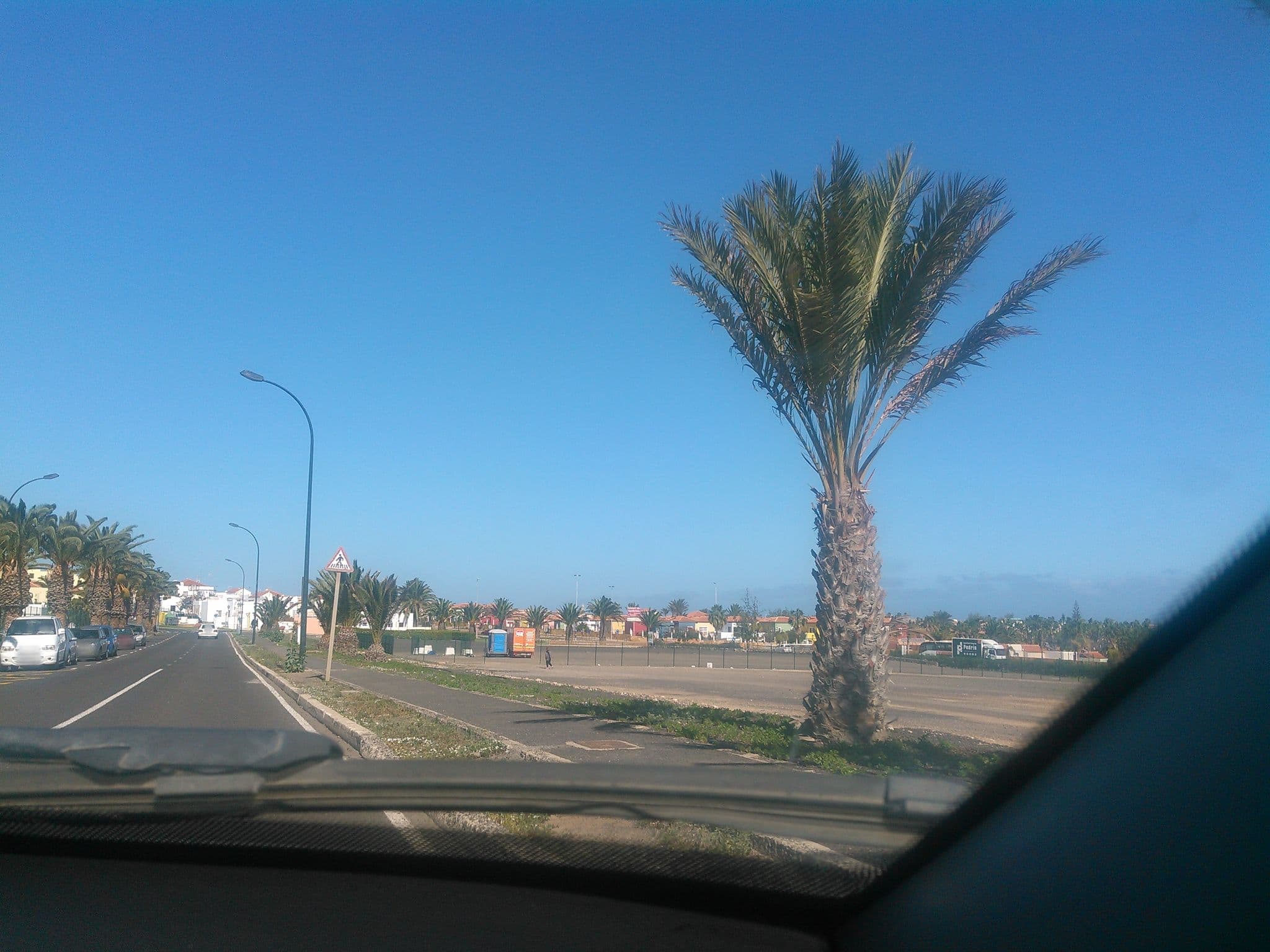 Street view near Apartamentos Fuertesol, Puerto del Rosario — © trigpoint (CC BY-SA · Mapillary)