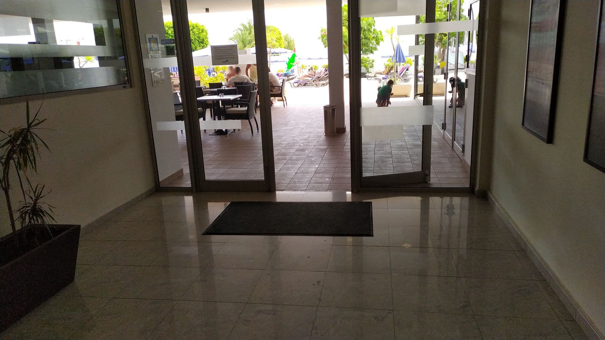 Street view near Room 1405 Lanzarote V., Puerto del Carmen — © elektryczny22 (CC BY-SA · Mapillary)