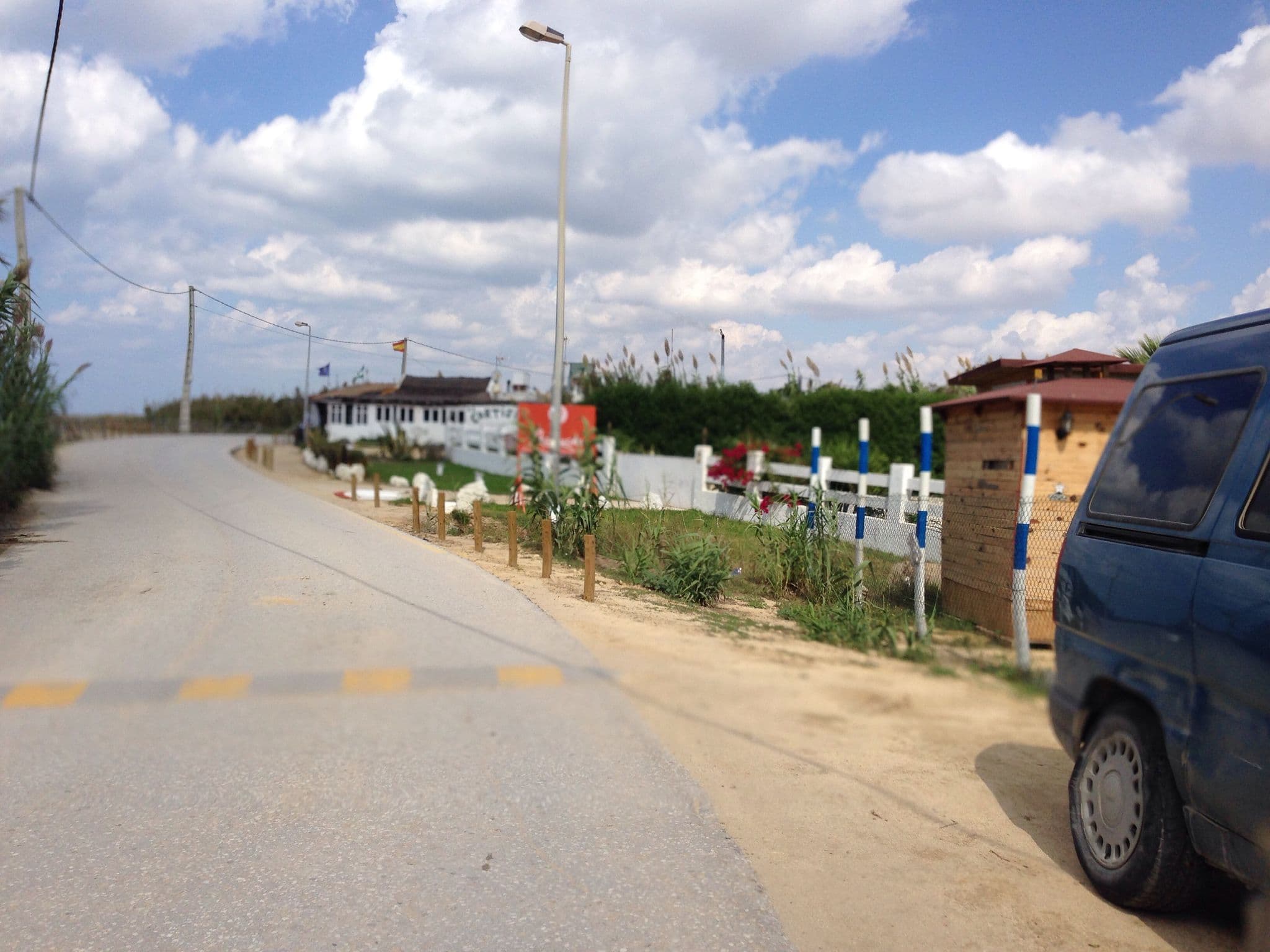 Street view near El Acebuche, Conil de la Frontera — © flidolin (CC BY-SA · Mapillary)