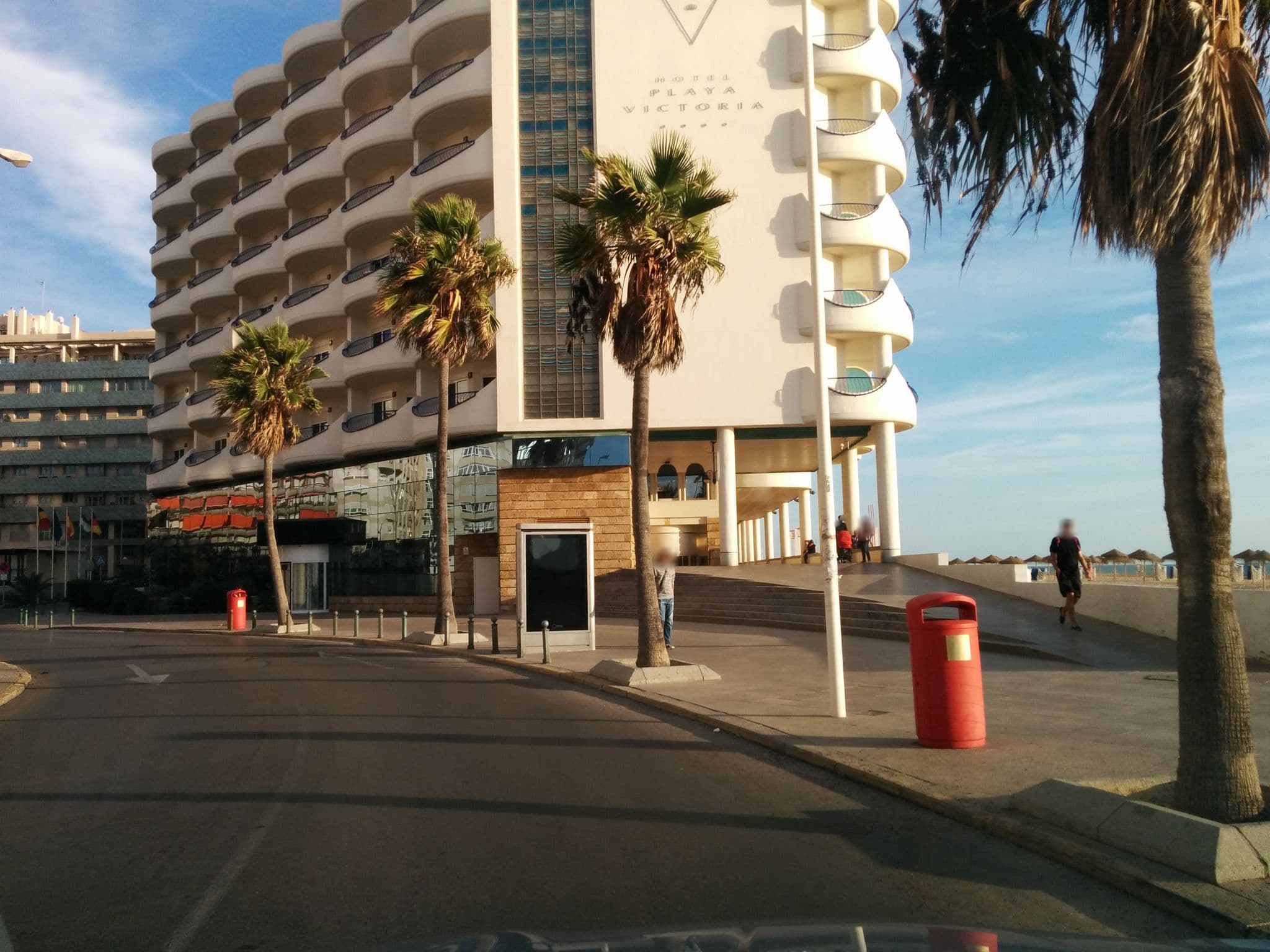 Street view near Q Hoteles, Cadiz — © jjchico (CC BY-SA · Mapillary)