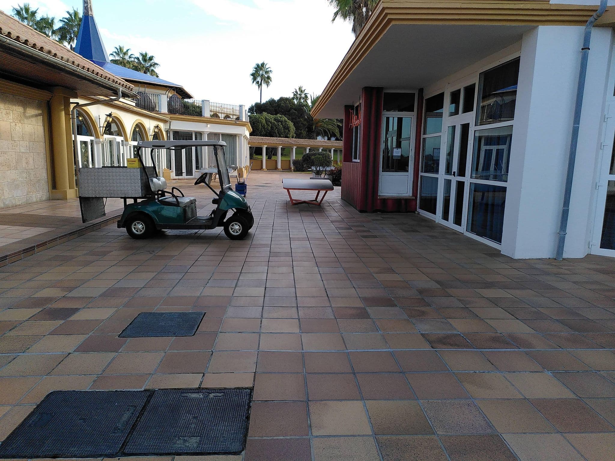 Street view near Aldiana Fitness, Chiclana de la Frontera — © redleo85 (CC BY-SA · Mapillary)