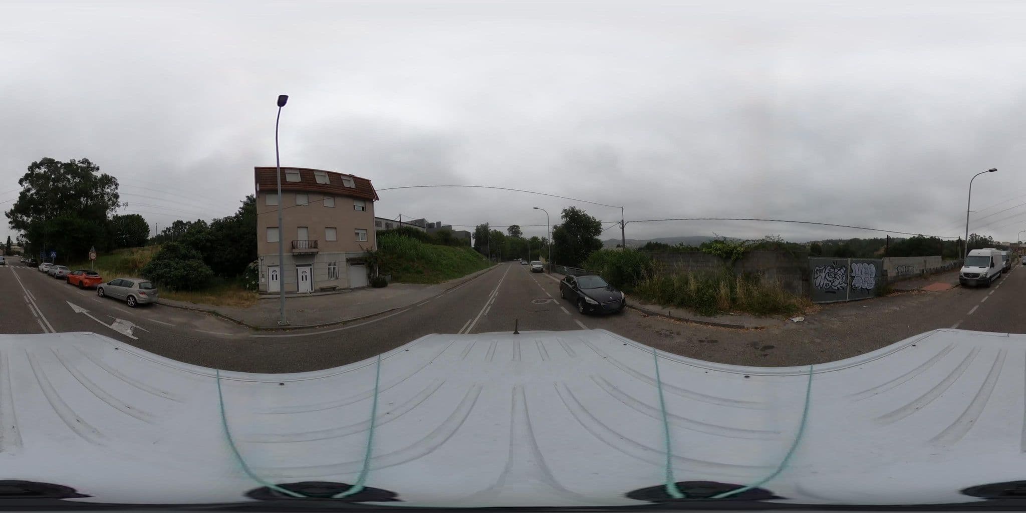 Street view near Hostal Avenida, Vigo — © EAPI (CC BY-SA · Mapillary)