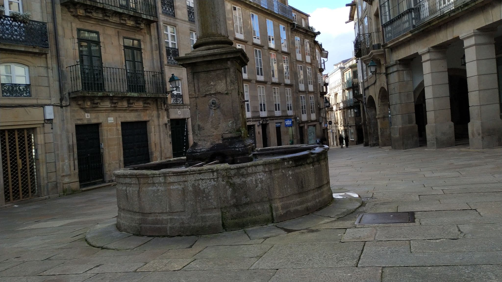 Street view near El Último Sello, Santiago de Compostela — © sanjorgepinho (CC BY-SA · Mapillary)