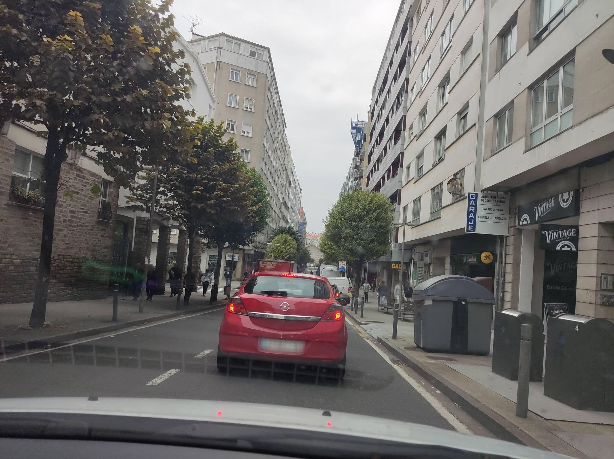 Street view near Pension Santa Rita, Santiago de Compostela — © mCalle (CC BY-SA · Mapillary)