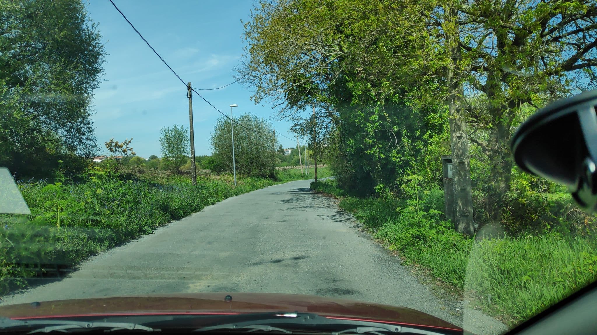 Street view near Vanessa Ferro Carnota, Santiago de Compostela — © lucumon (CC BY-SA · Mapillary)