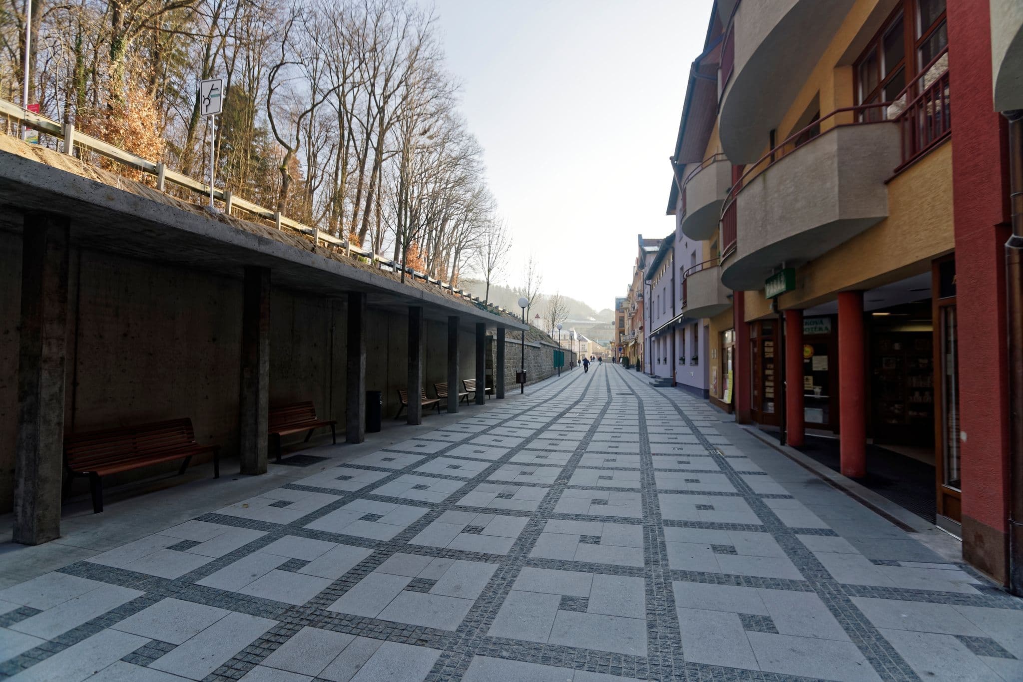 Street view near Apartmány Kolonáda, Luhačovice — © txllxt (CC BY-SA · Mapillary)