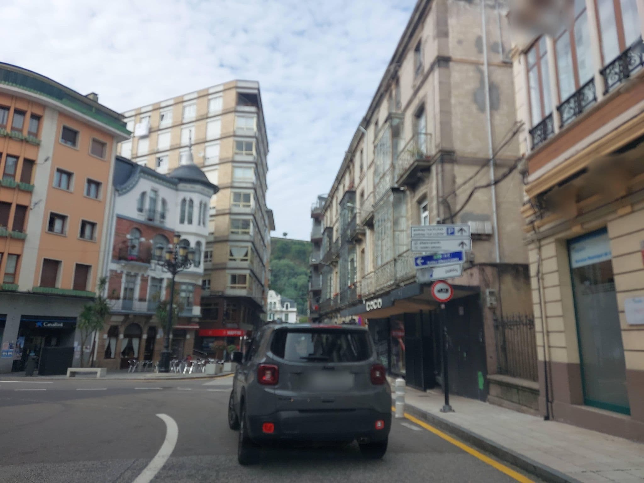 Street view near Apartamentos Rurales la Casina, Navia — © 5rmft (CC BY-SA · Mapillary)