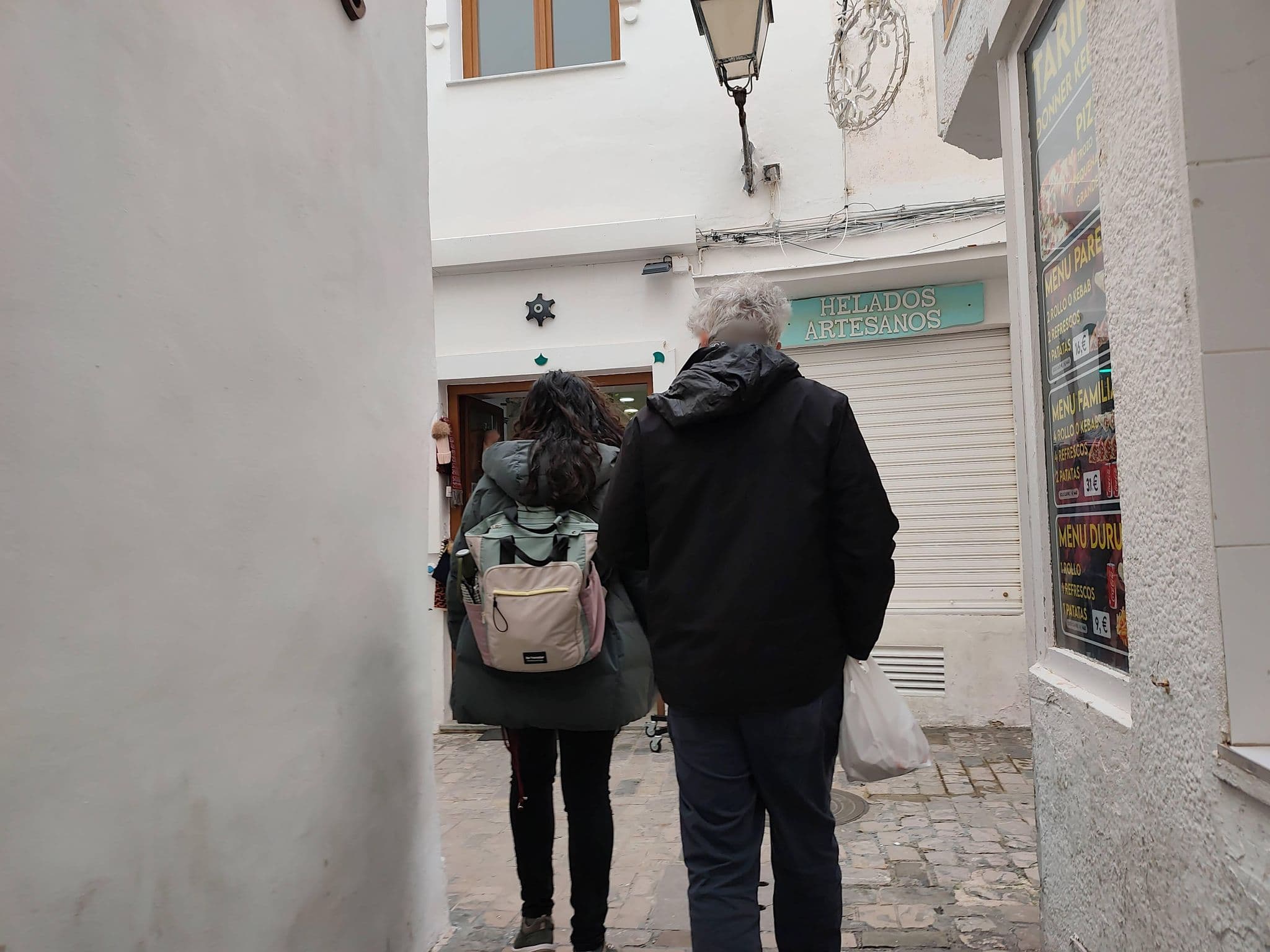 Street view near La Rosa de los Vientos, Tarifa — © Duro (CC BY-SA · Mapillary)