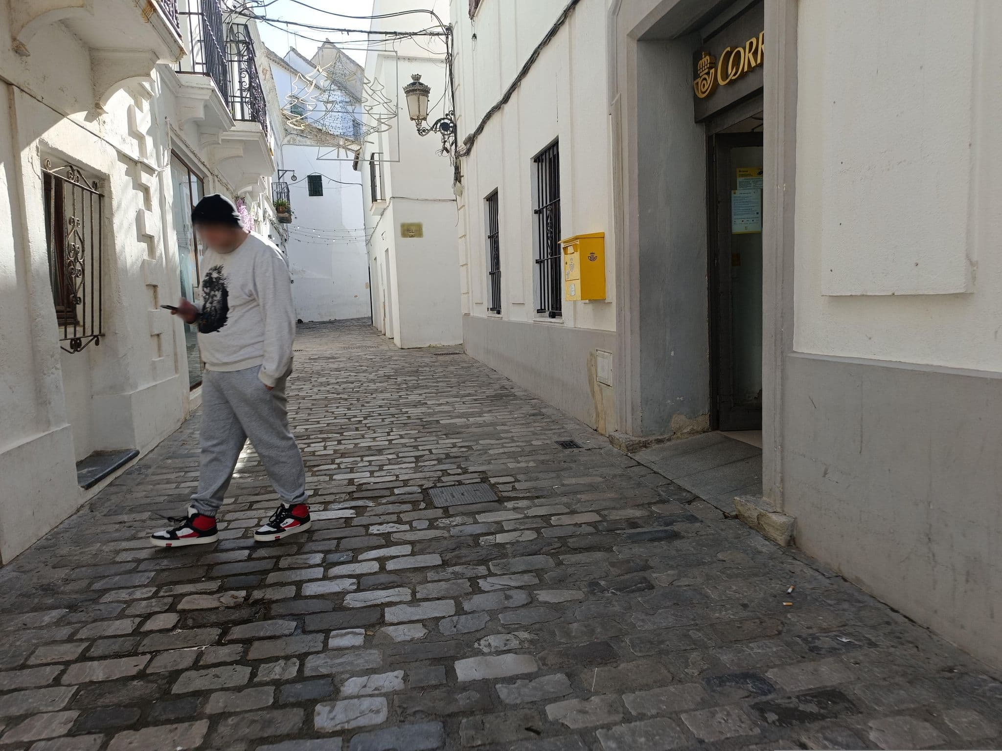 Street view near Oficina Correos, Tarifa — © Duro (CC BY-SA · Mapillary)