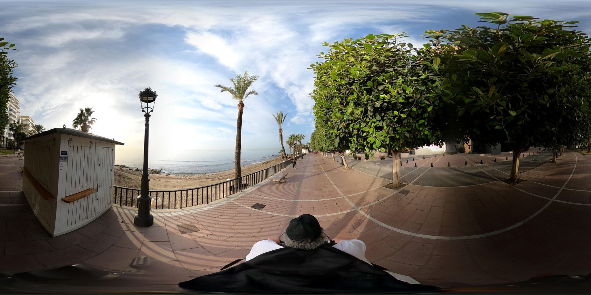 Street view near Hotel Princesa Playa Rooftop Pool, Marbella — © jcpablo (CC BY-SA · Mapillary)