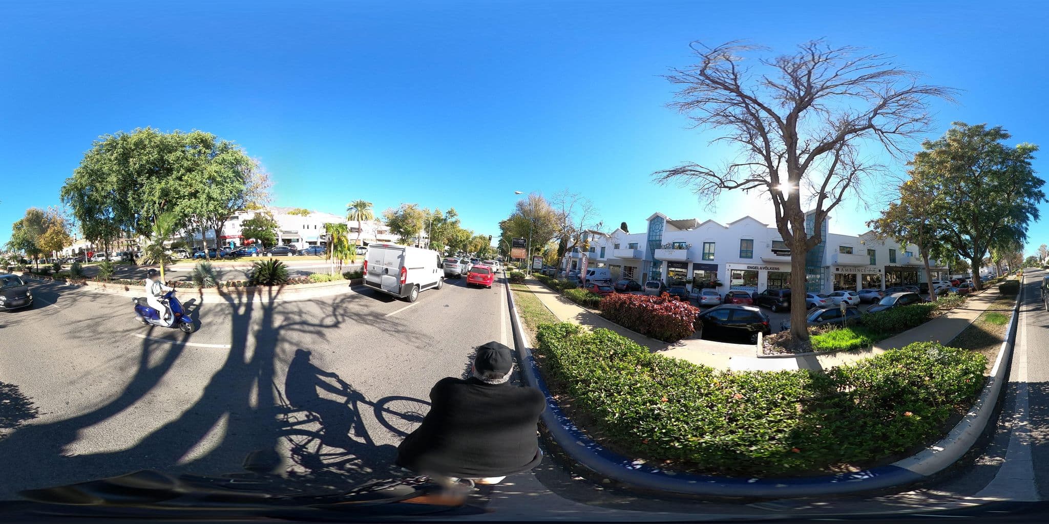 Street view near Coral Beach, Marbella — © bonhdg (CC BY-SA · Mapillary)