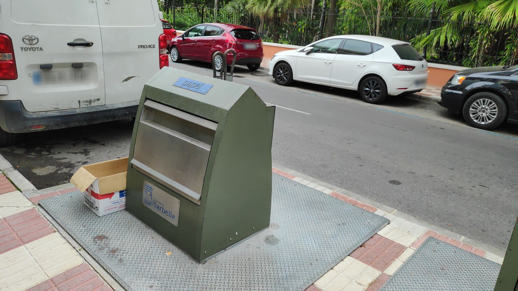 Street view near Apartment Beach View, Marbella — © marcuscalabresus (CC BY-SA · Mapillary)