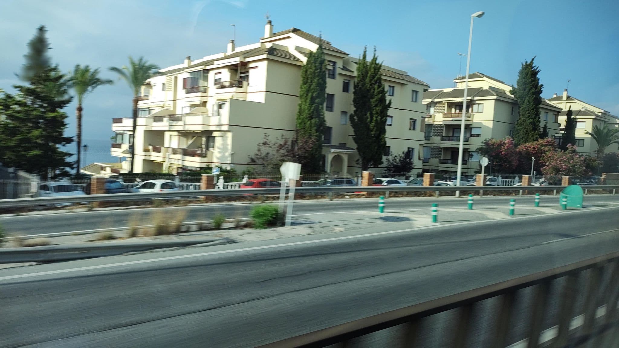 Street view near Urbanizacion Lubina Sol, Fuengirola — © rsandu (CC BY-SA · Mapillary)