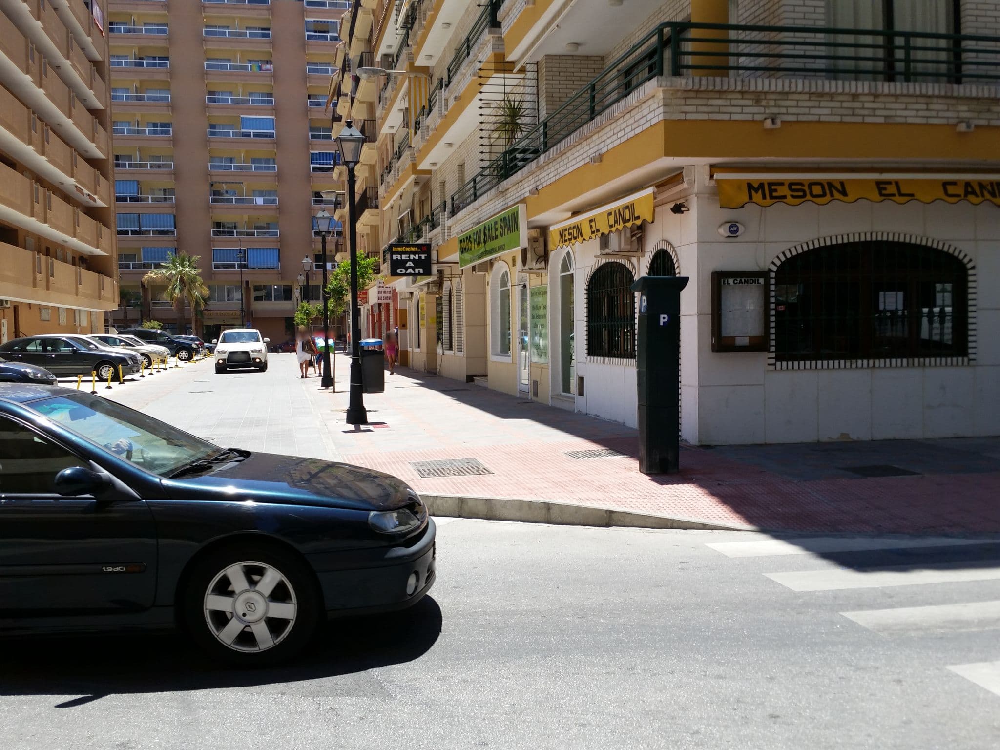 Street view near swimming pool, Fuengirola — © jaakkoh (CC BY-SA · Mapillary)