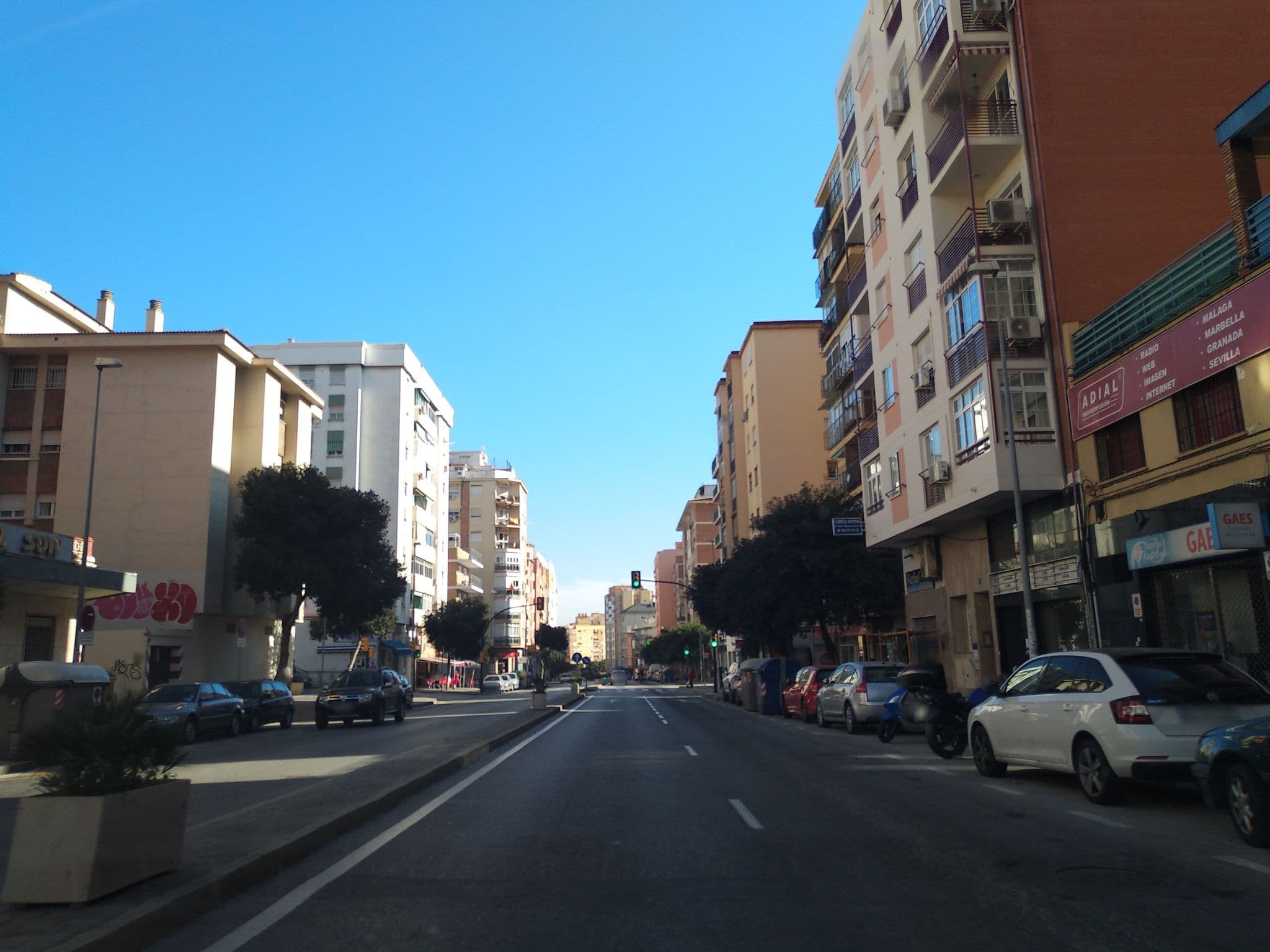 Street view near Piscina de Carranque, Málaga — © klaberlang (CC BY-SA · Mapillary)