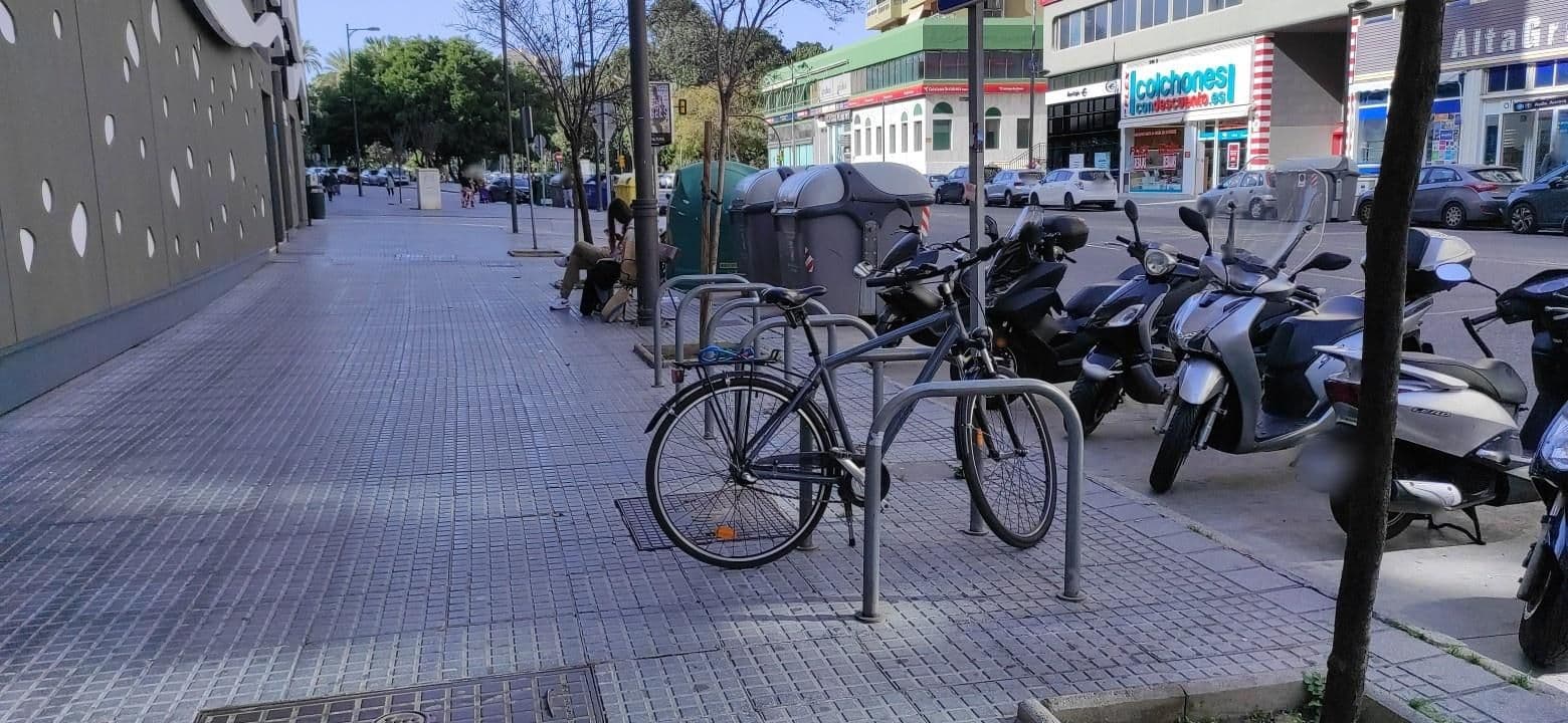 Street view near Sol Melia, Málaga — © areyesl (CC BY-SA · Mapillary)