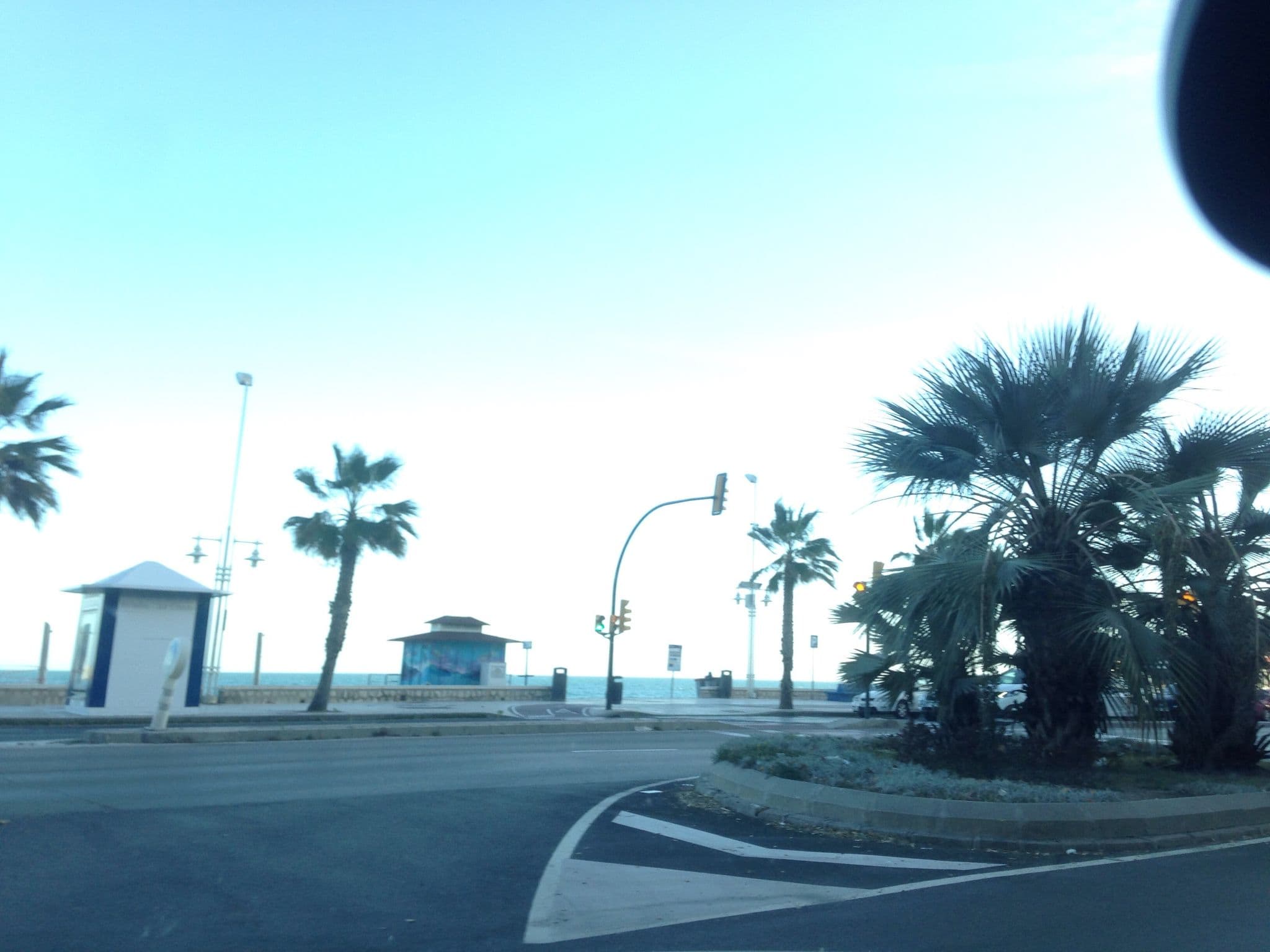 Street view near Volvoreta Beach, Málaga — © klaberlang (CC BY-SA · Mapillary)